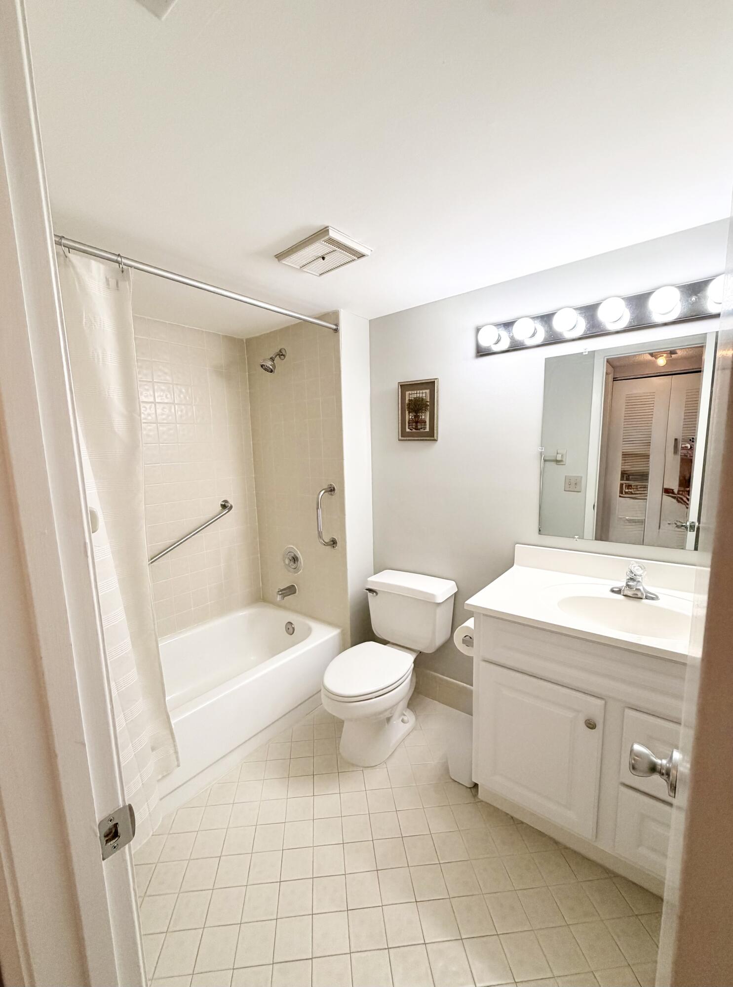 2908 S Carambola Cir Circle S 103