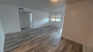 850 E Commercial Boulevard 204a