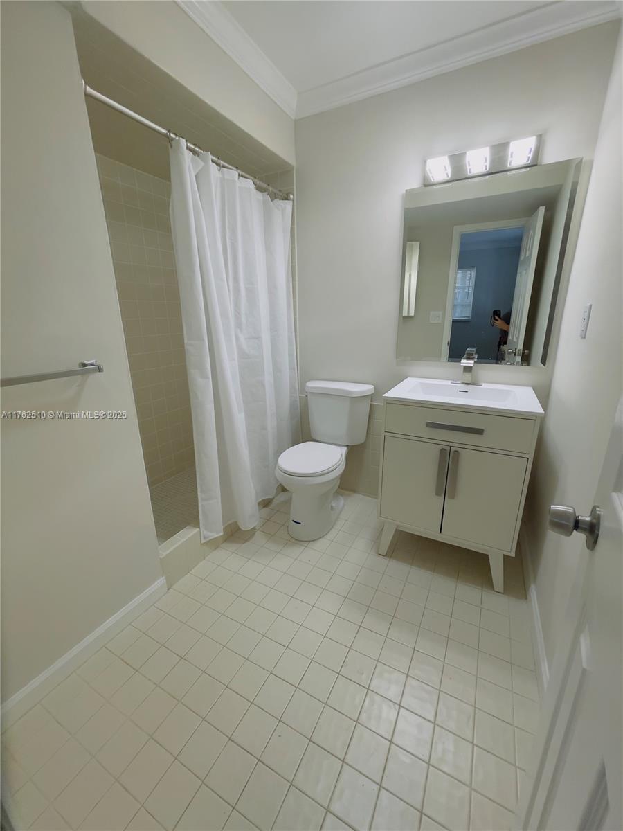 349 NE 31st Street