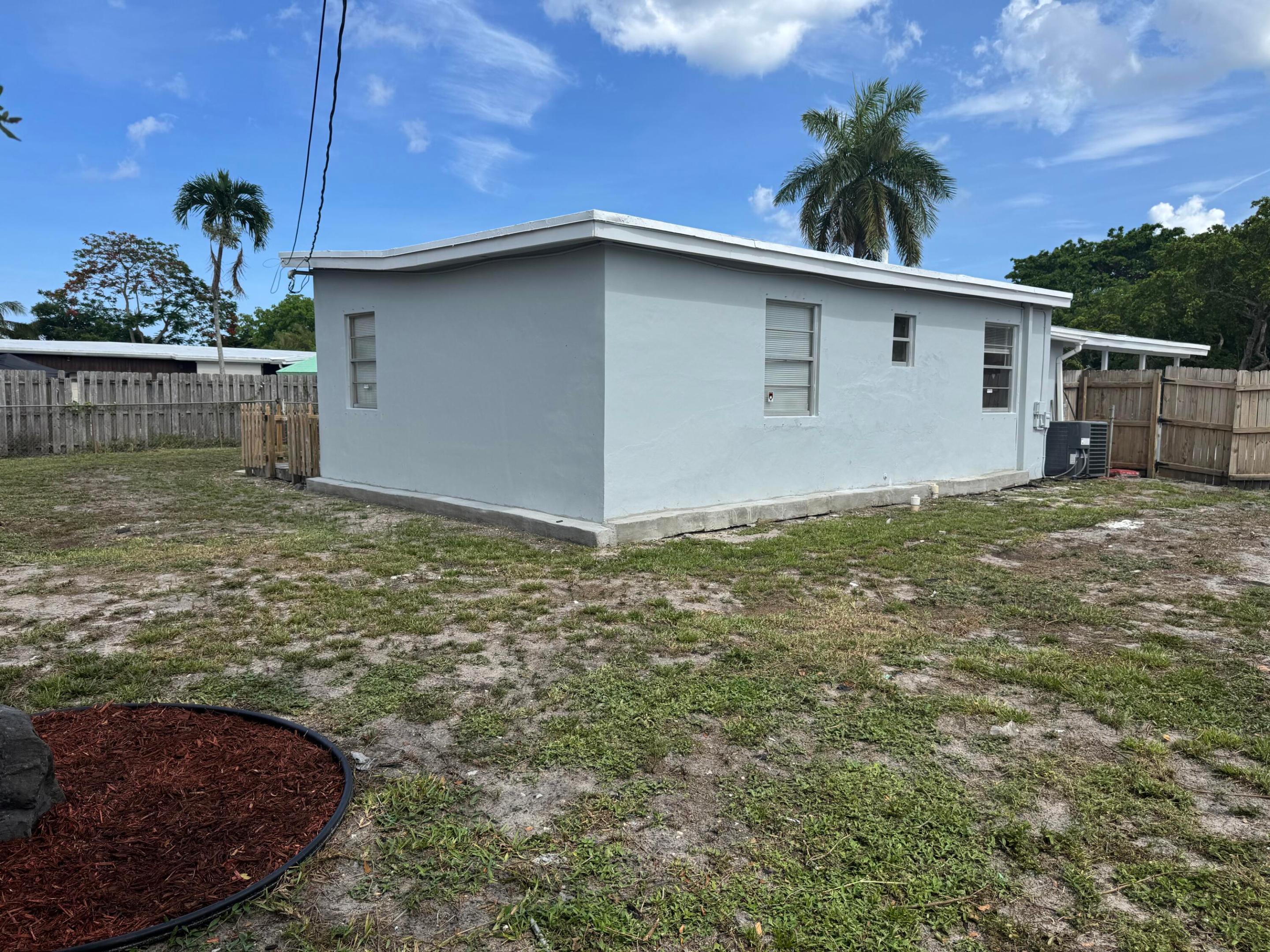 1601 NE 47th Street