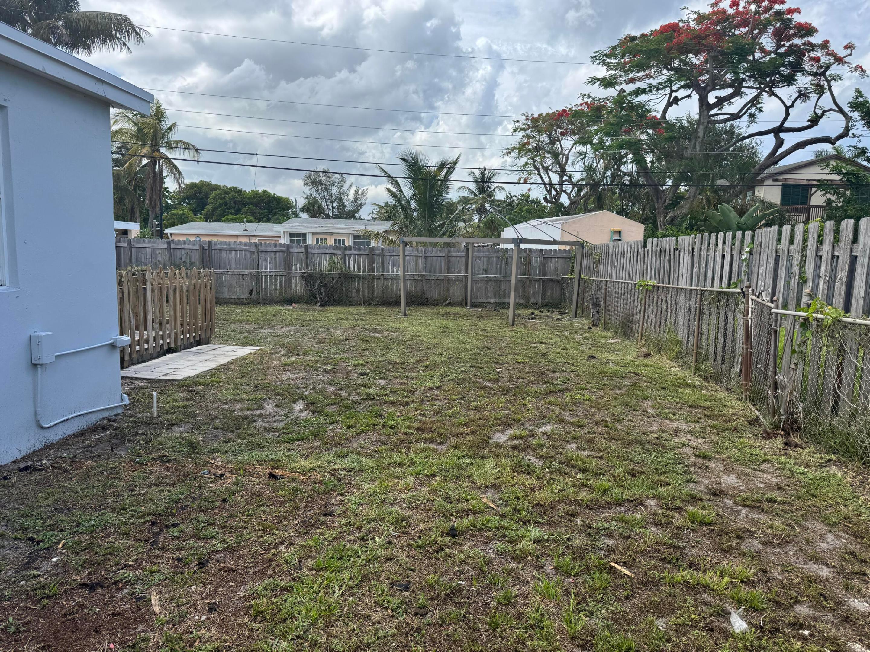 1601 NE 47th Street