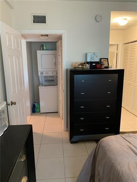 701 Lyons Road 13206