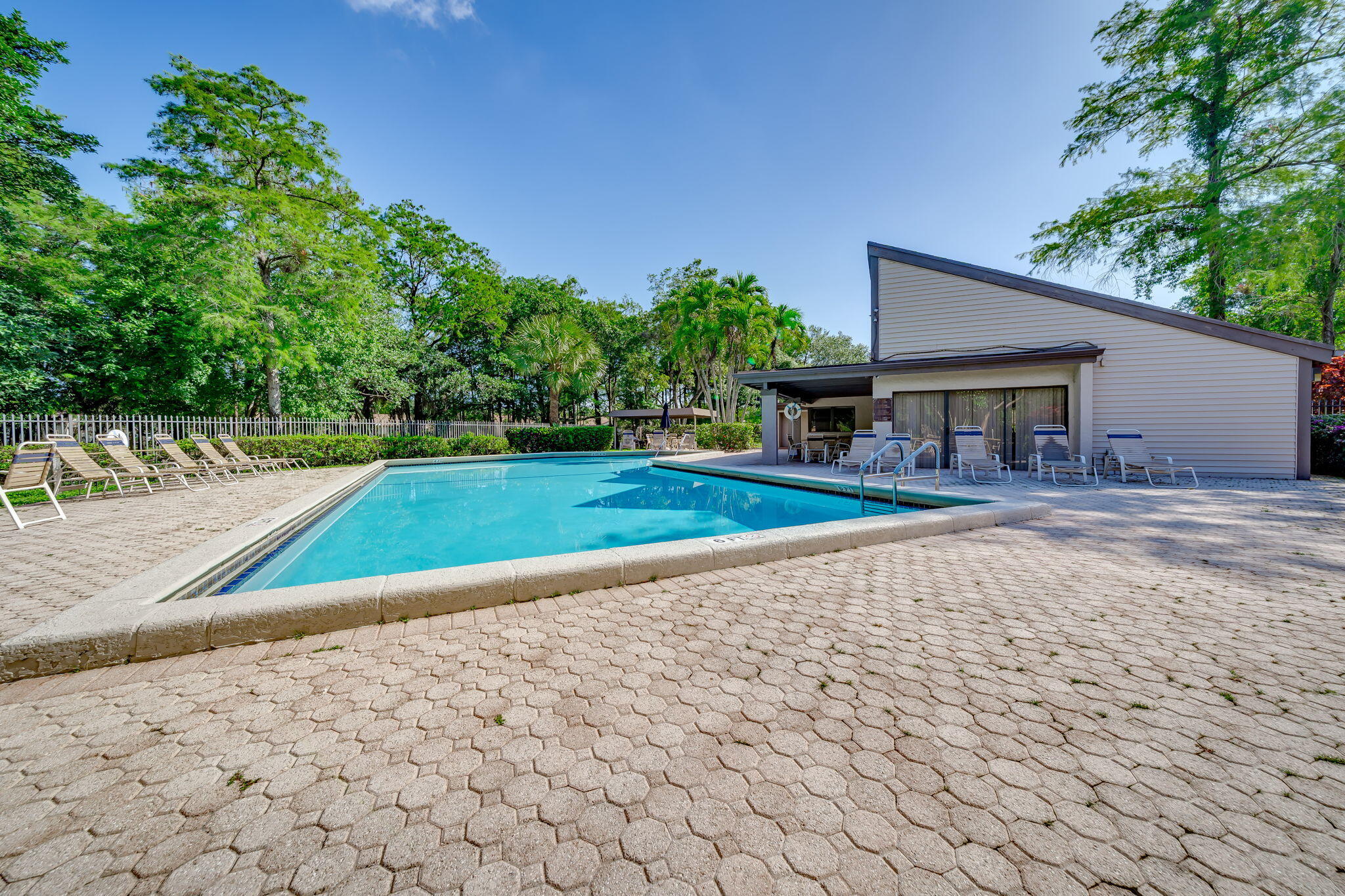4217 NW 22nd Street 2-108