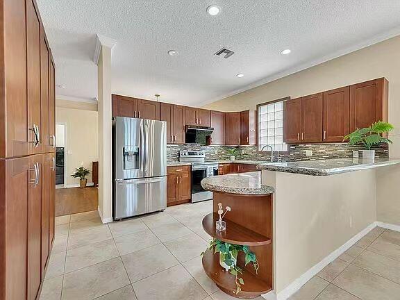 5877 NW 73rd Court