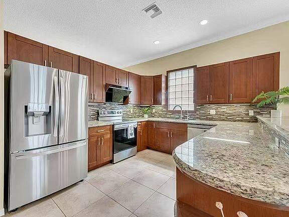 5877 NW 73rd Court