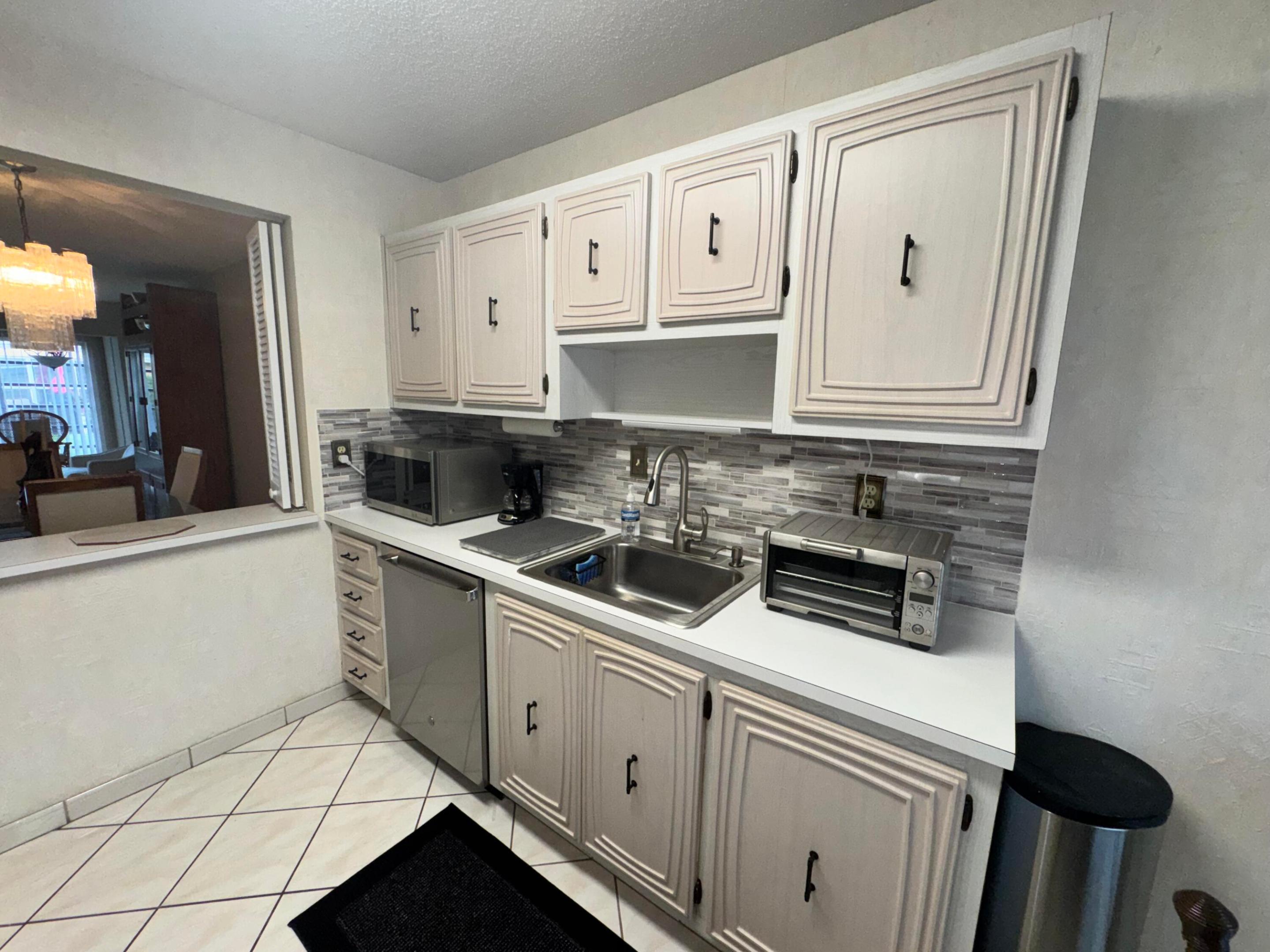 13731 Flora Place C