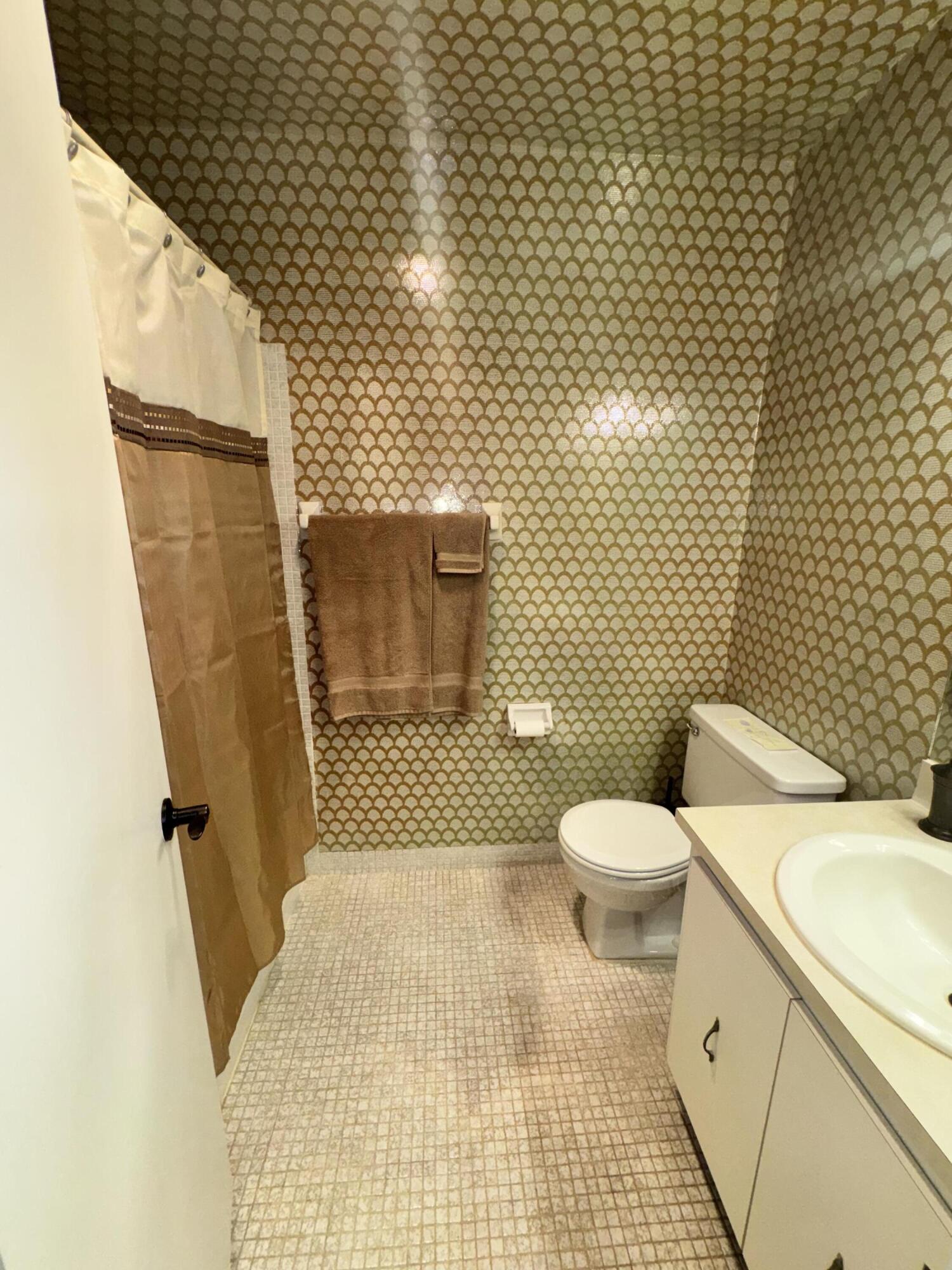 13731 Flora Place C