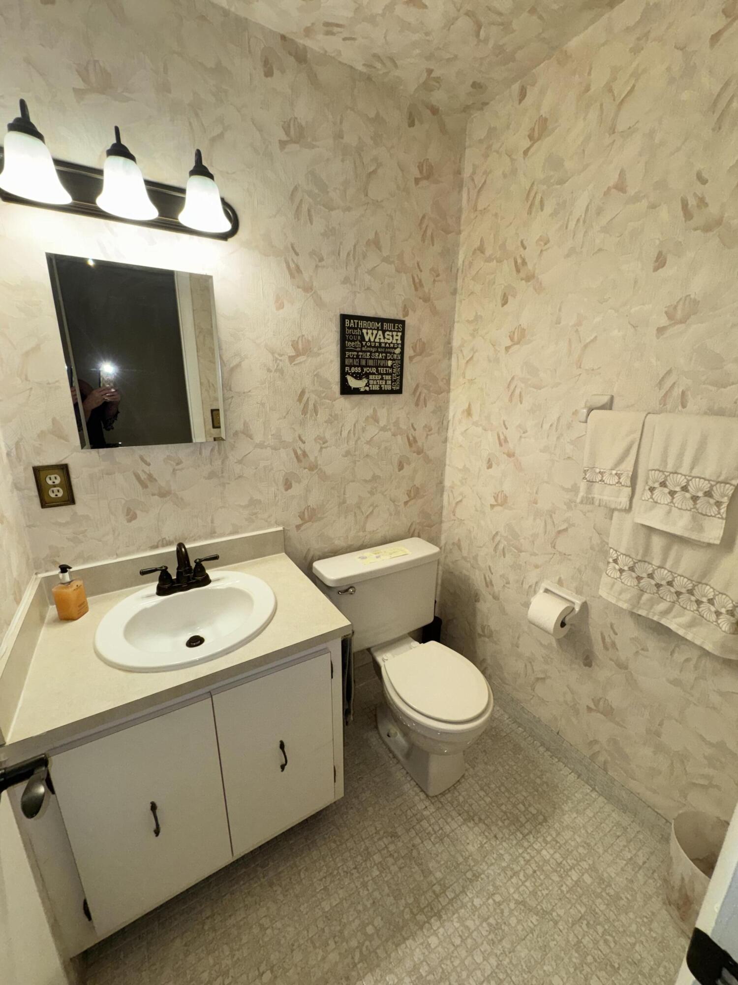 13731 Flora Place C