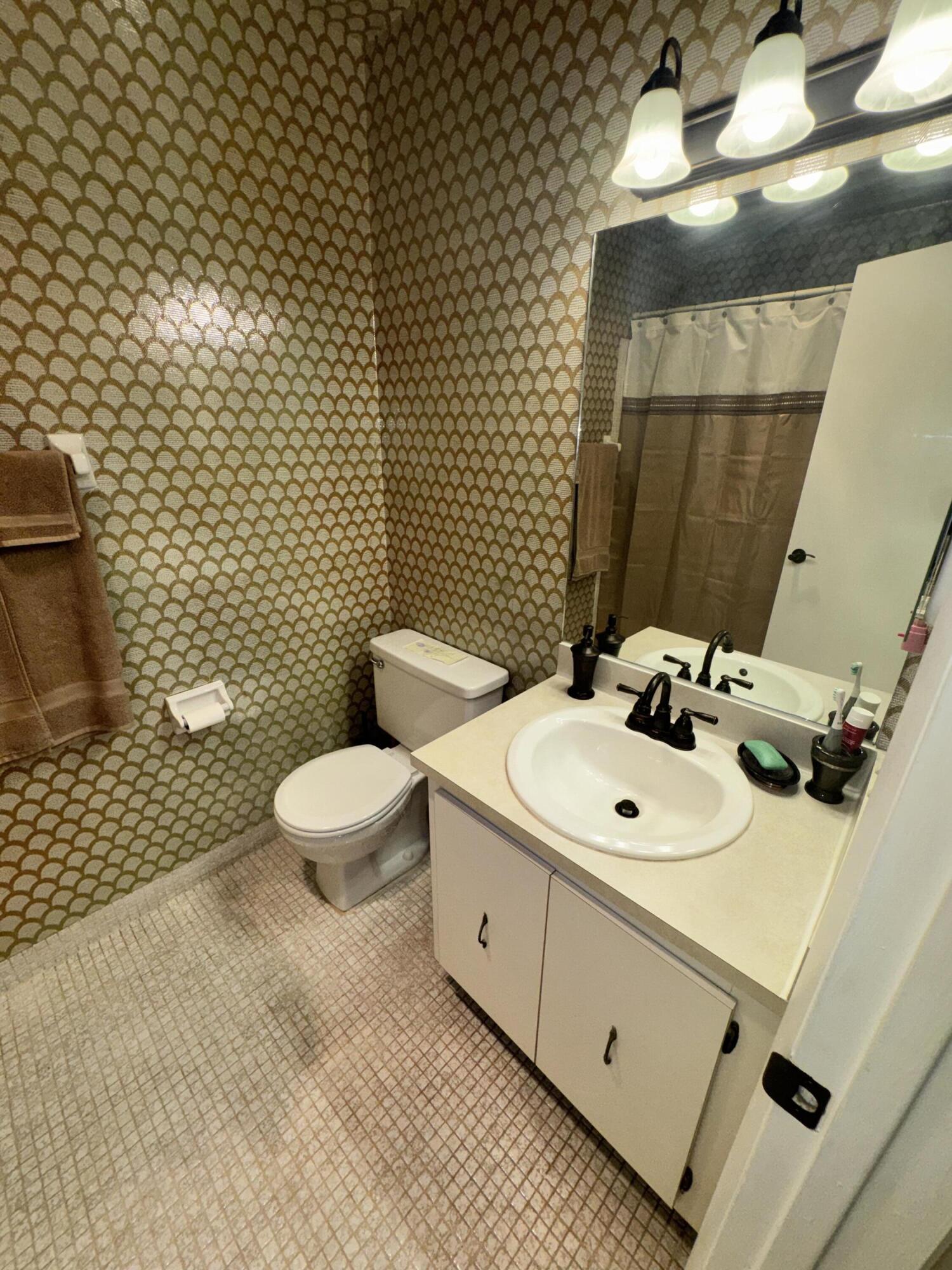 13731 Flora Place C