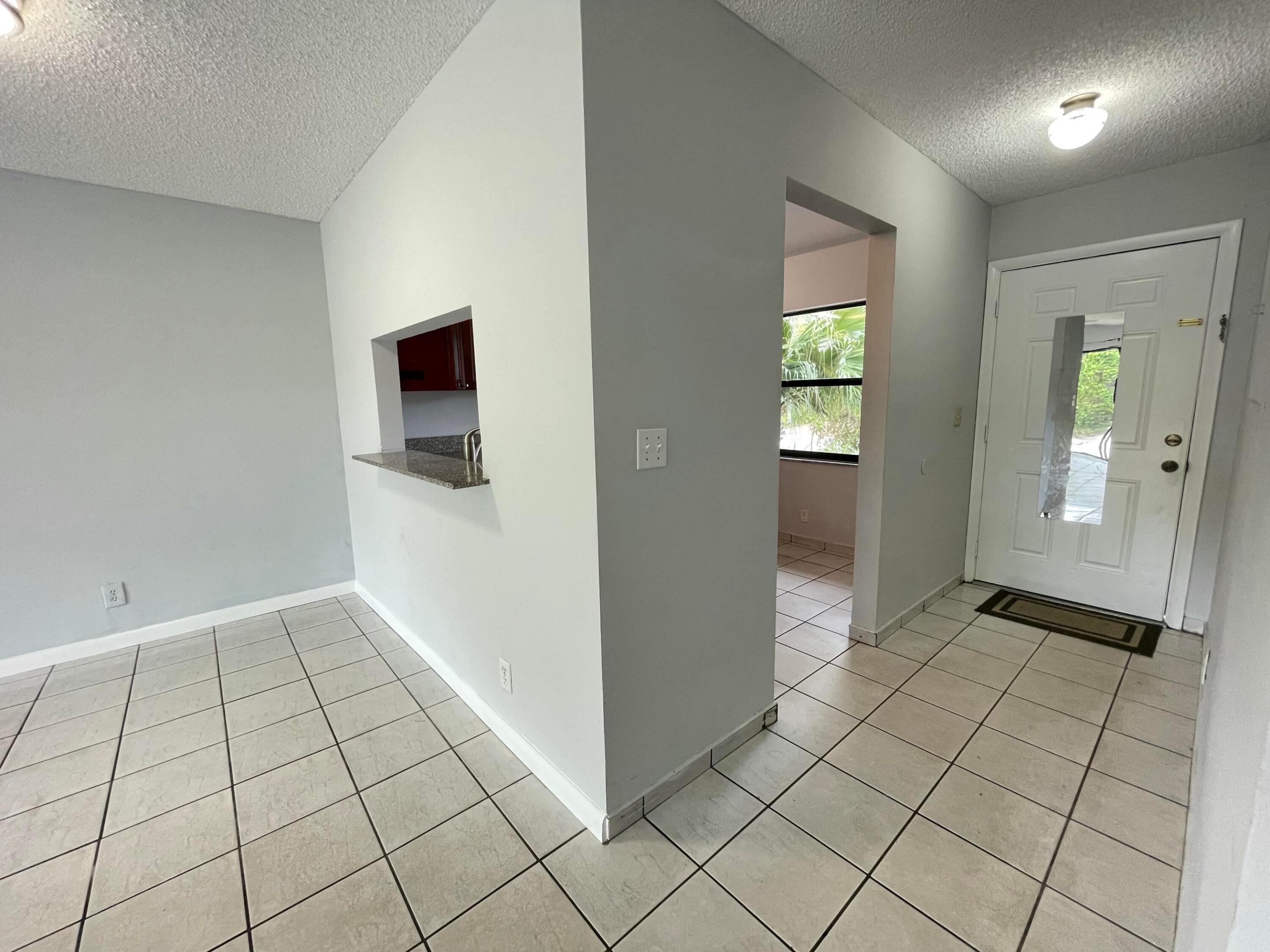 16344 Country Lake Circle