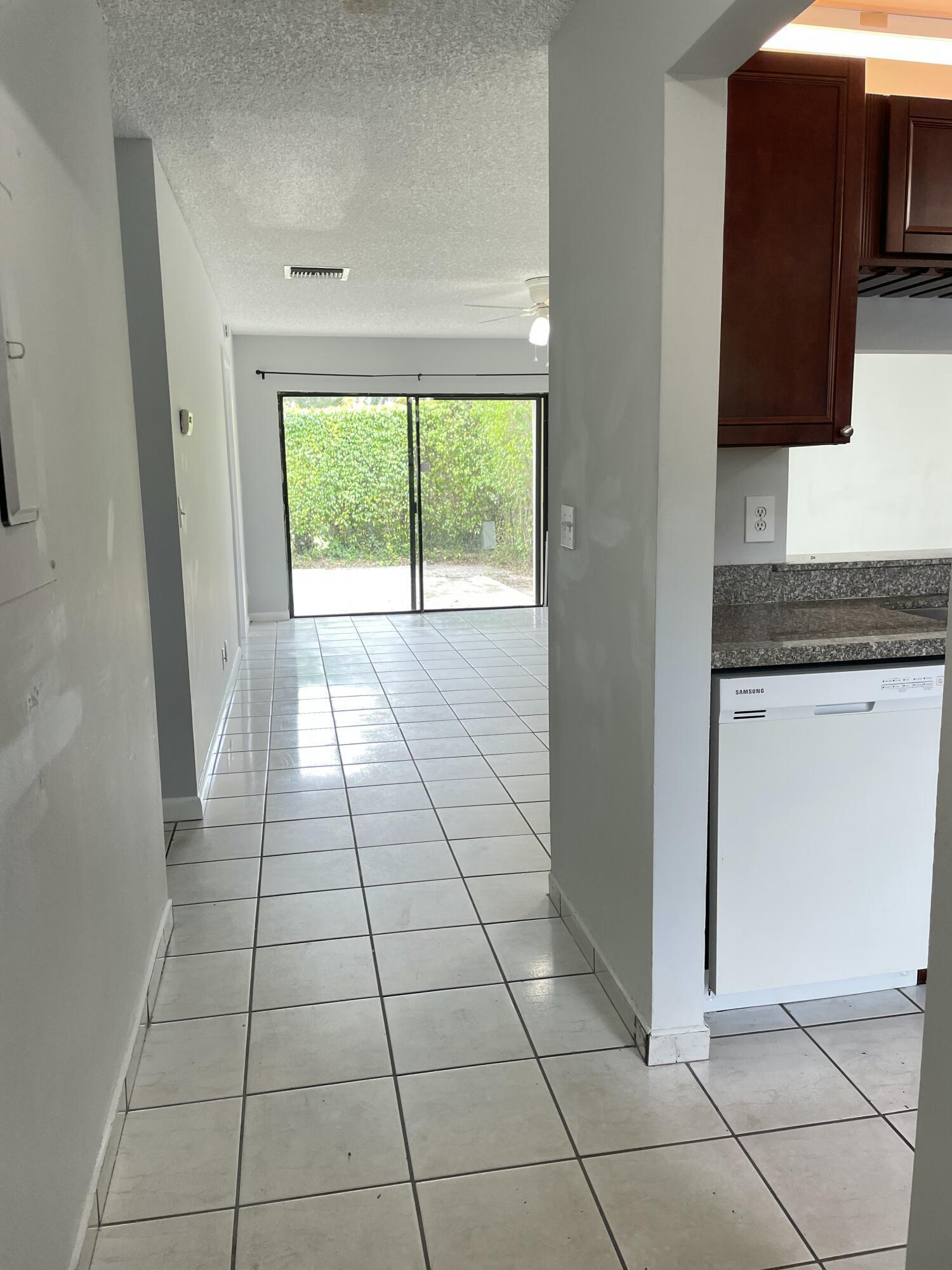 16344 Country Lake Circle