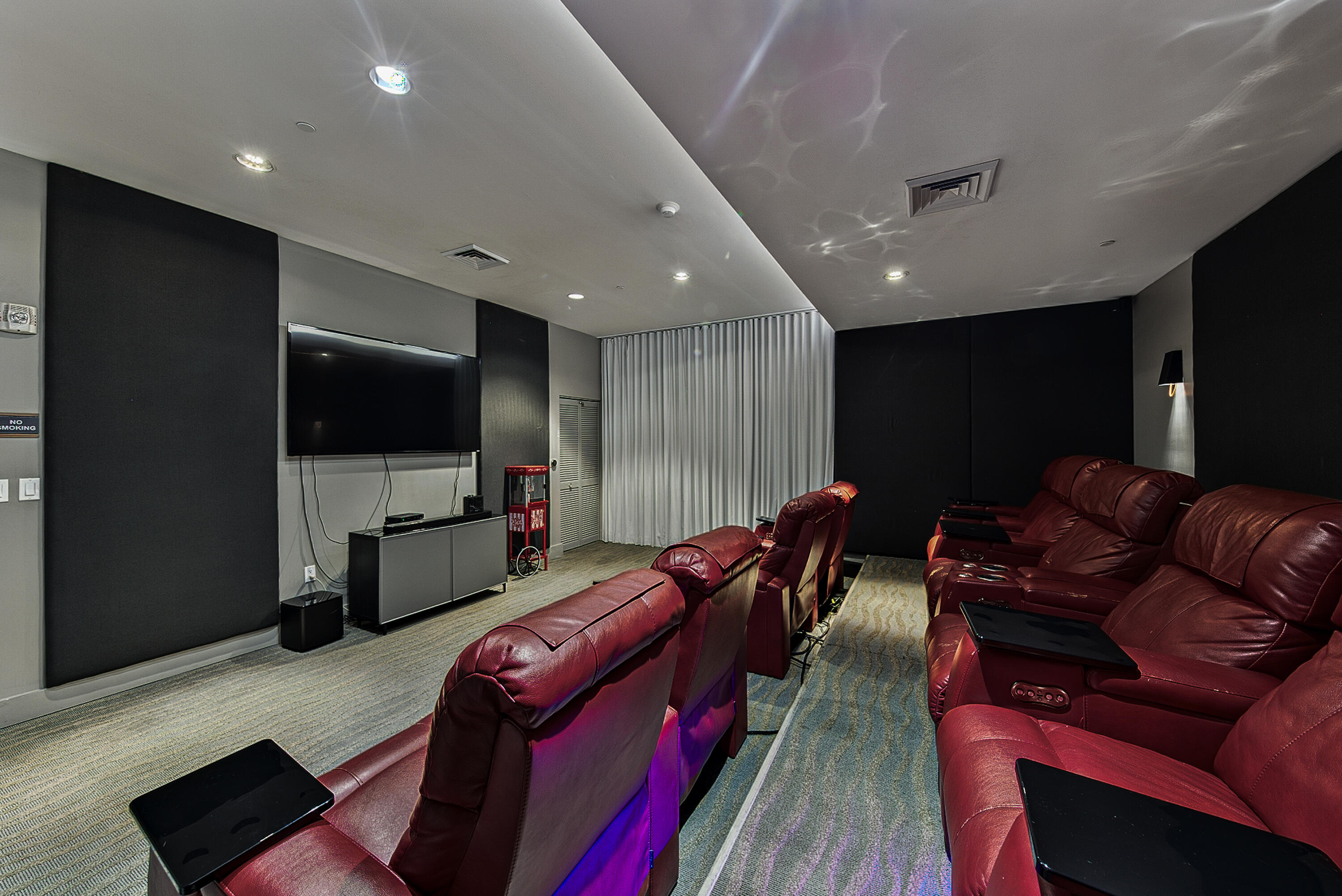 600 NE 27th Street 1605