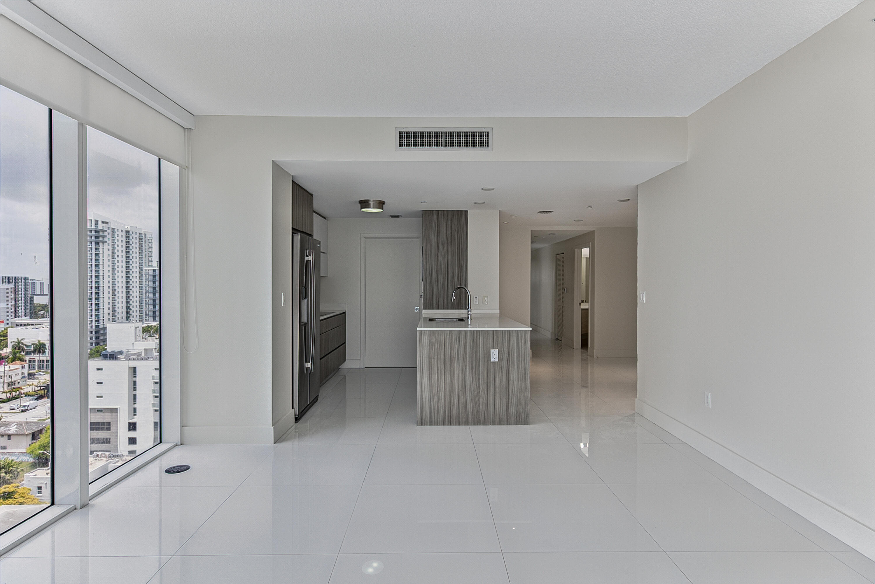 600 NE 27th Street 1605