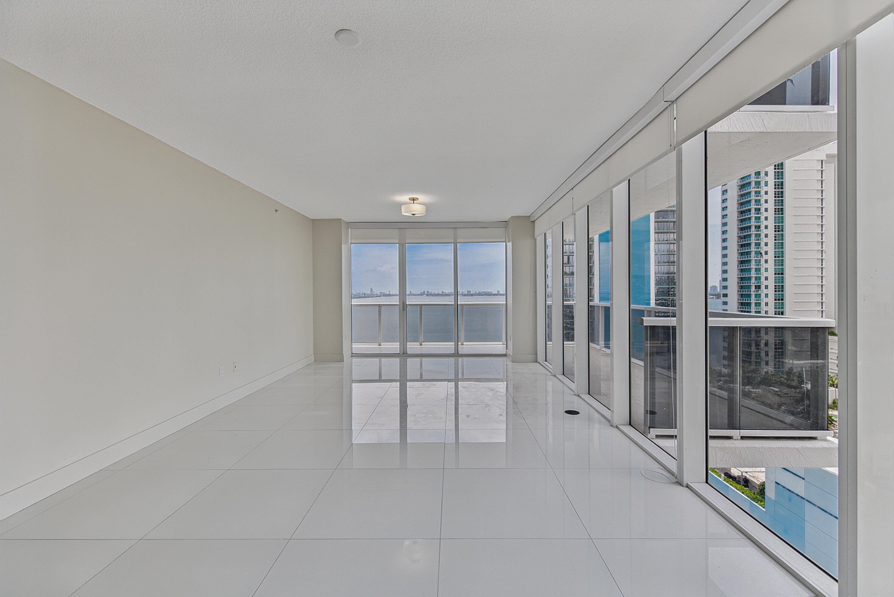 600 NE 27th Street 1605