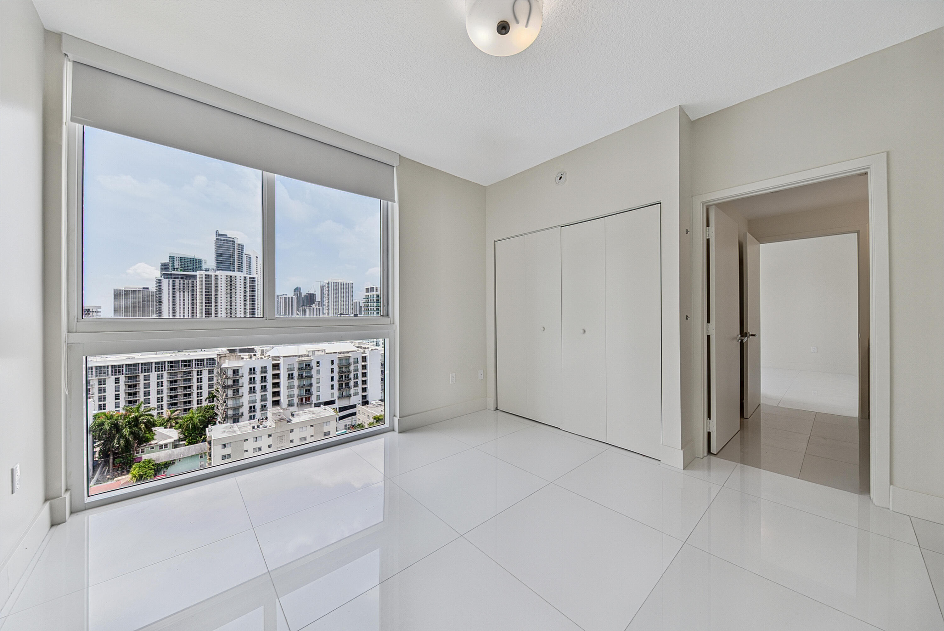 600 NE 27th Street 1605