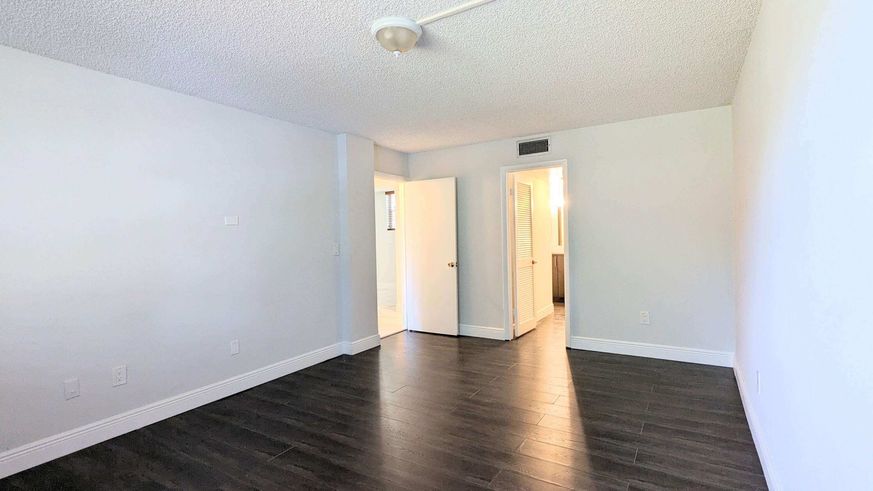 3253 Foxcroft Road 210