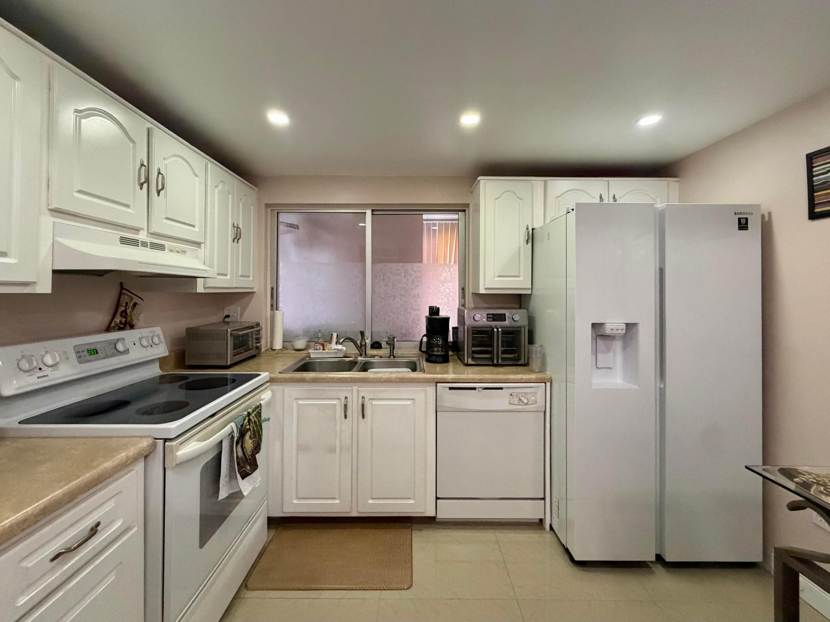9301 Lime Bay Boulevard 301
