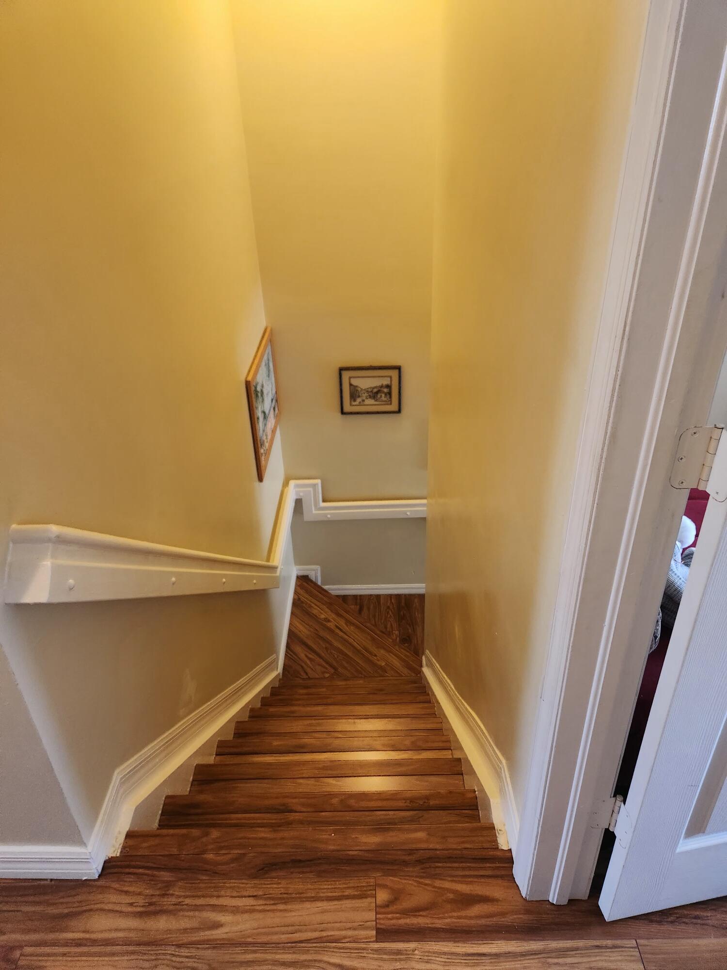 2208 SE 24th Place