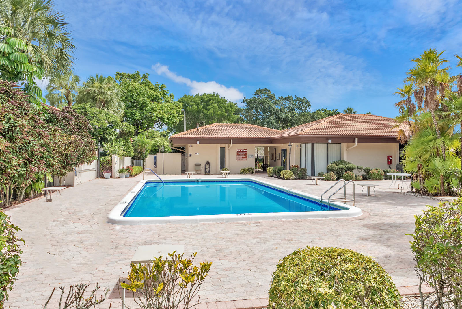 21866 Cypress Circle 31e