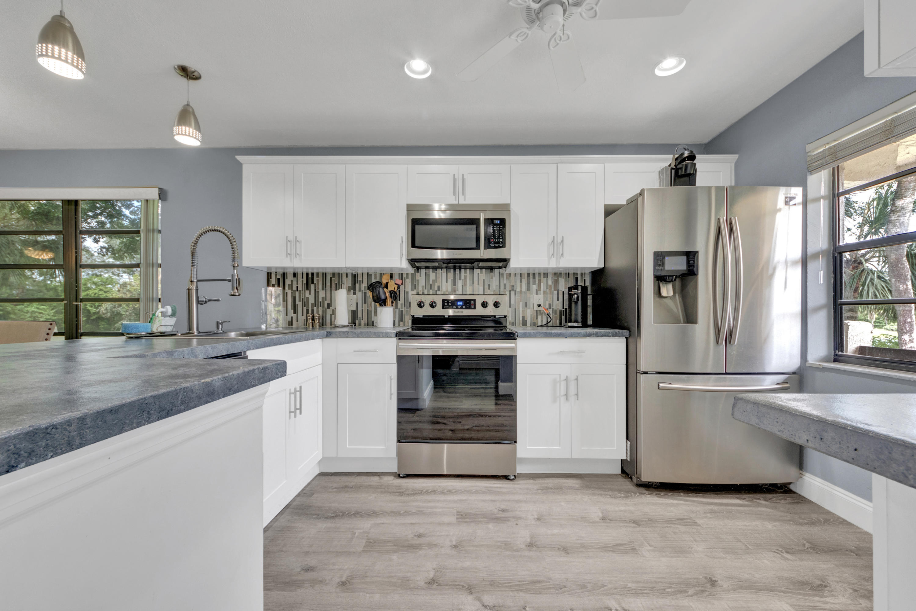 21866 Cypress Circle 31e