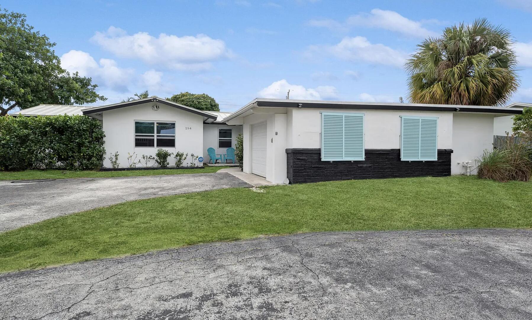 194 SE 27th Avenue