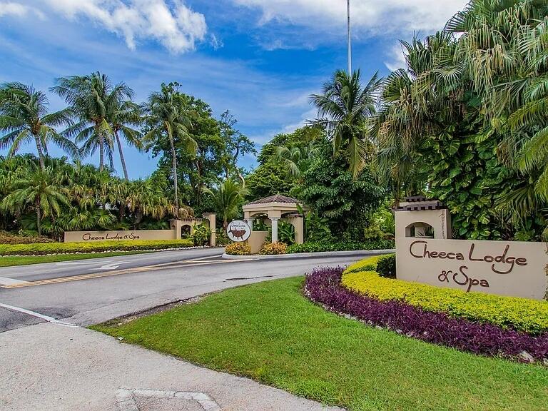 81801 Overseas Highway Highway 714