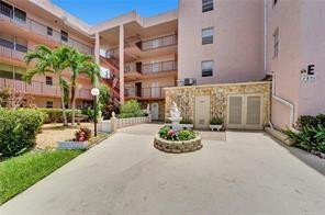2851 Somerset Drive 103