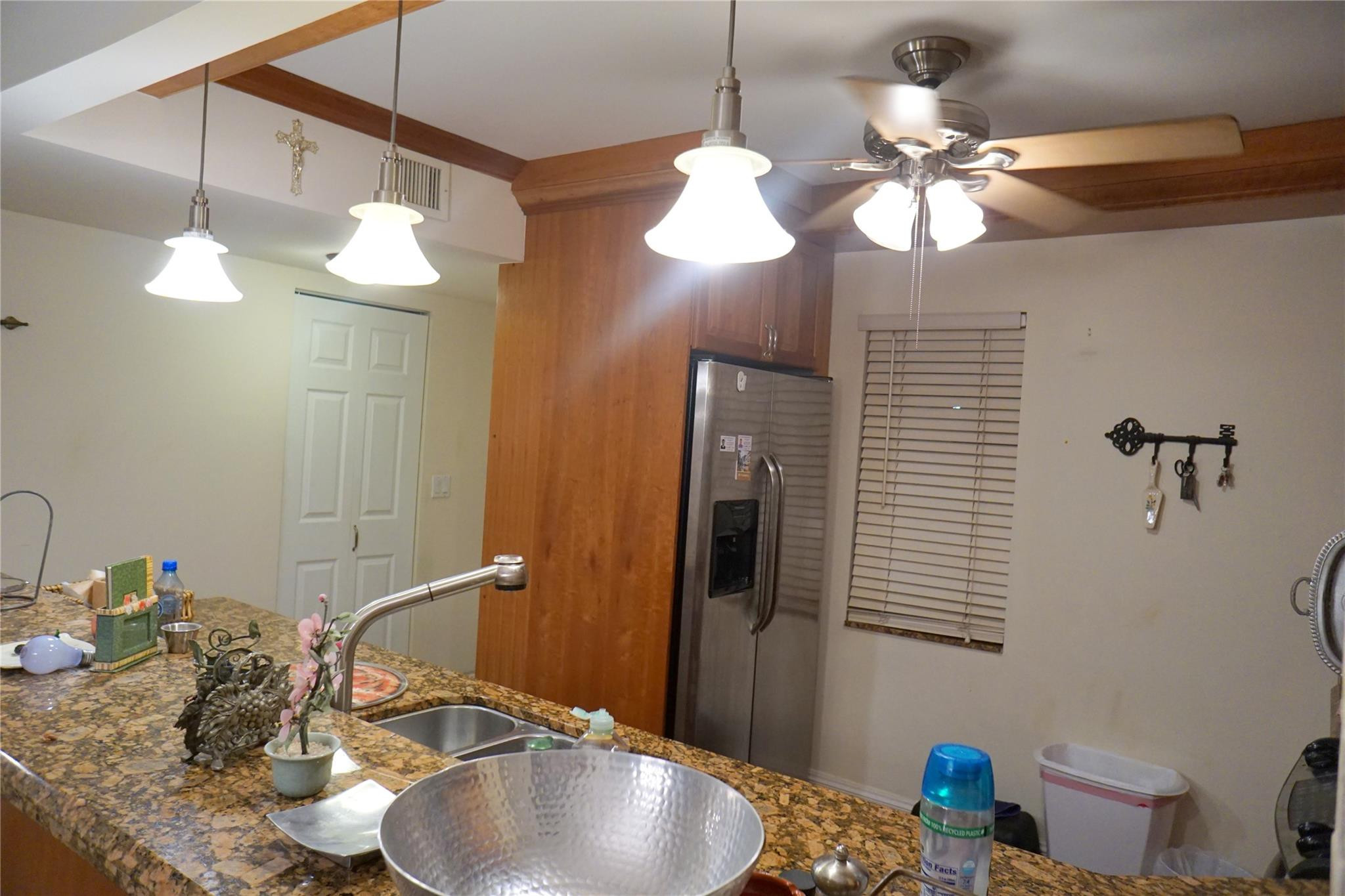 2851 Somerset Drive 103