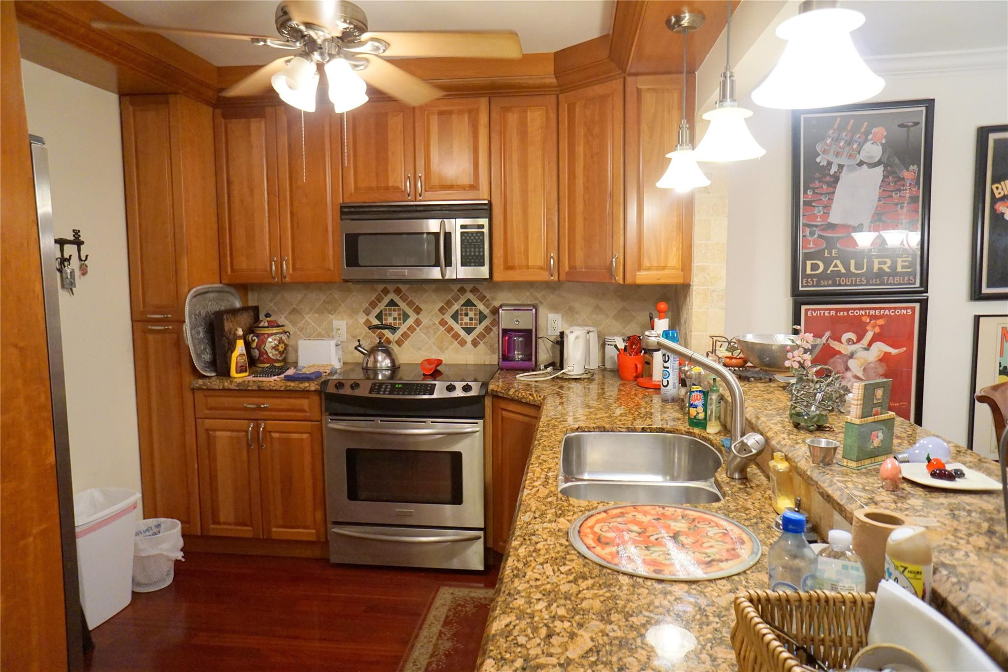 2851 Somerset Drive 103