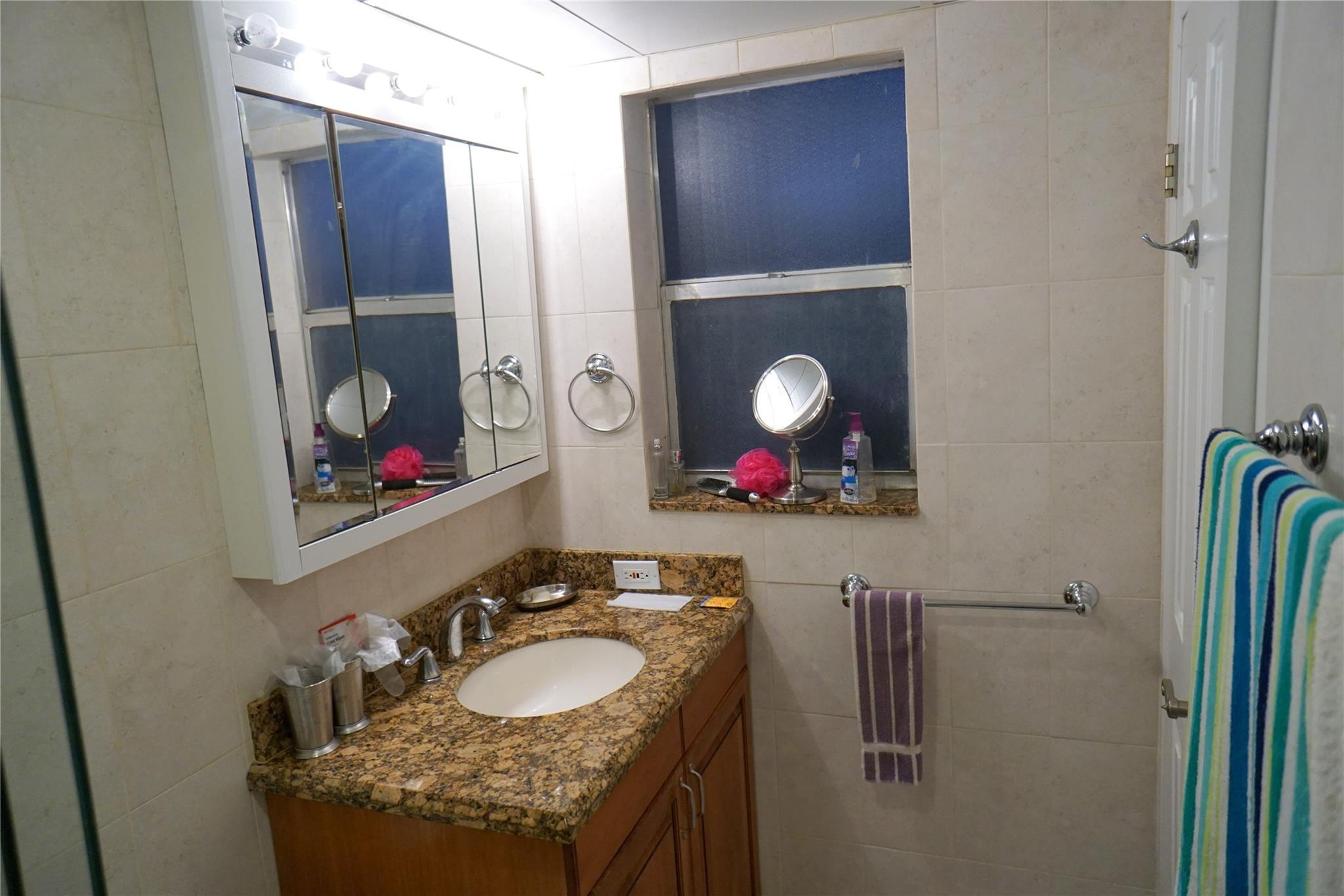 2851 Somerset Drive 103