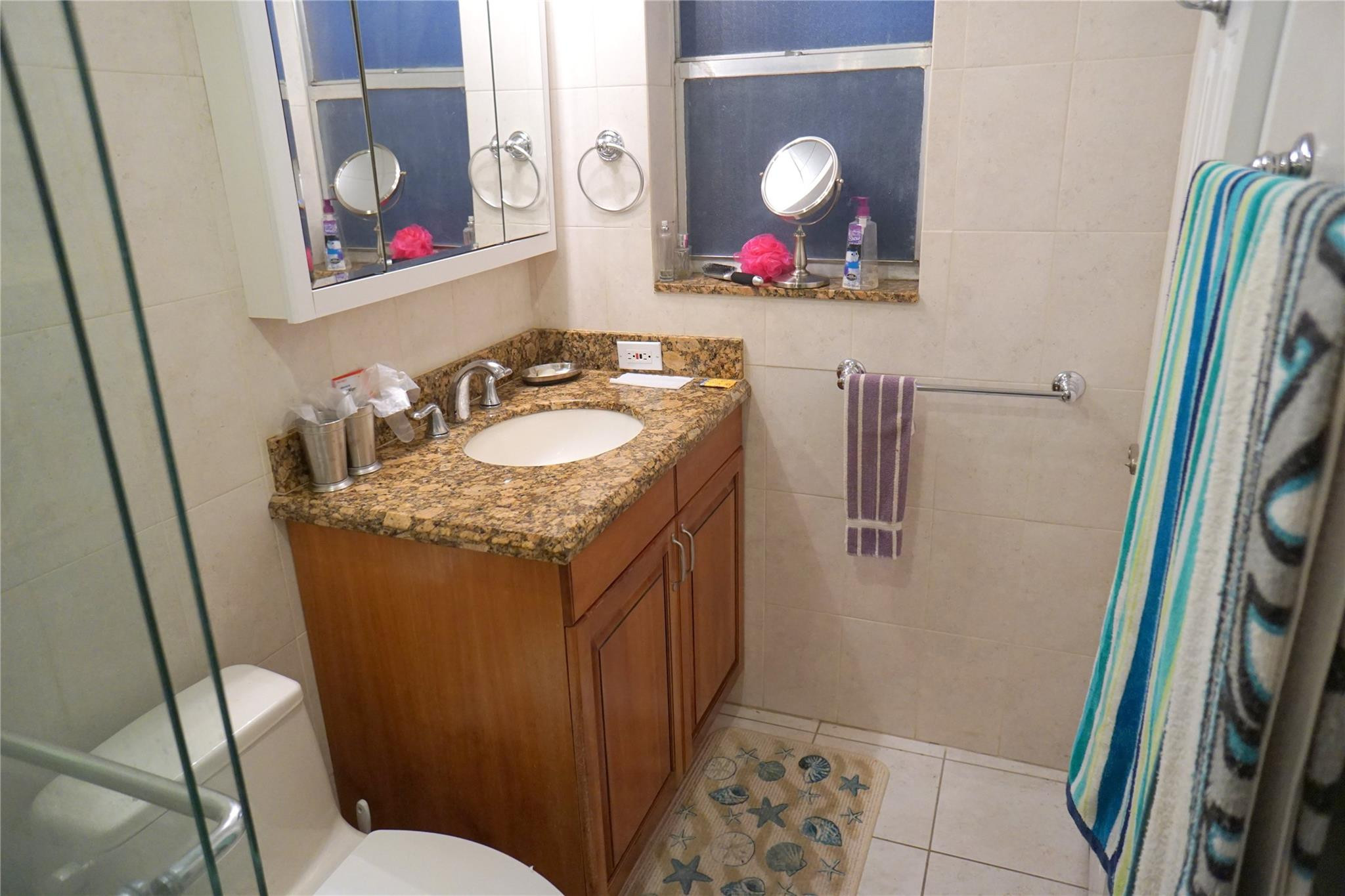 2851 Somerset Drive 103
