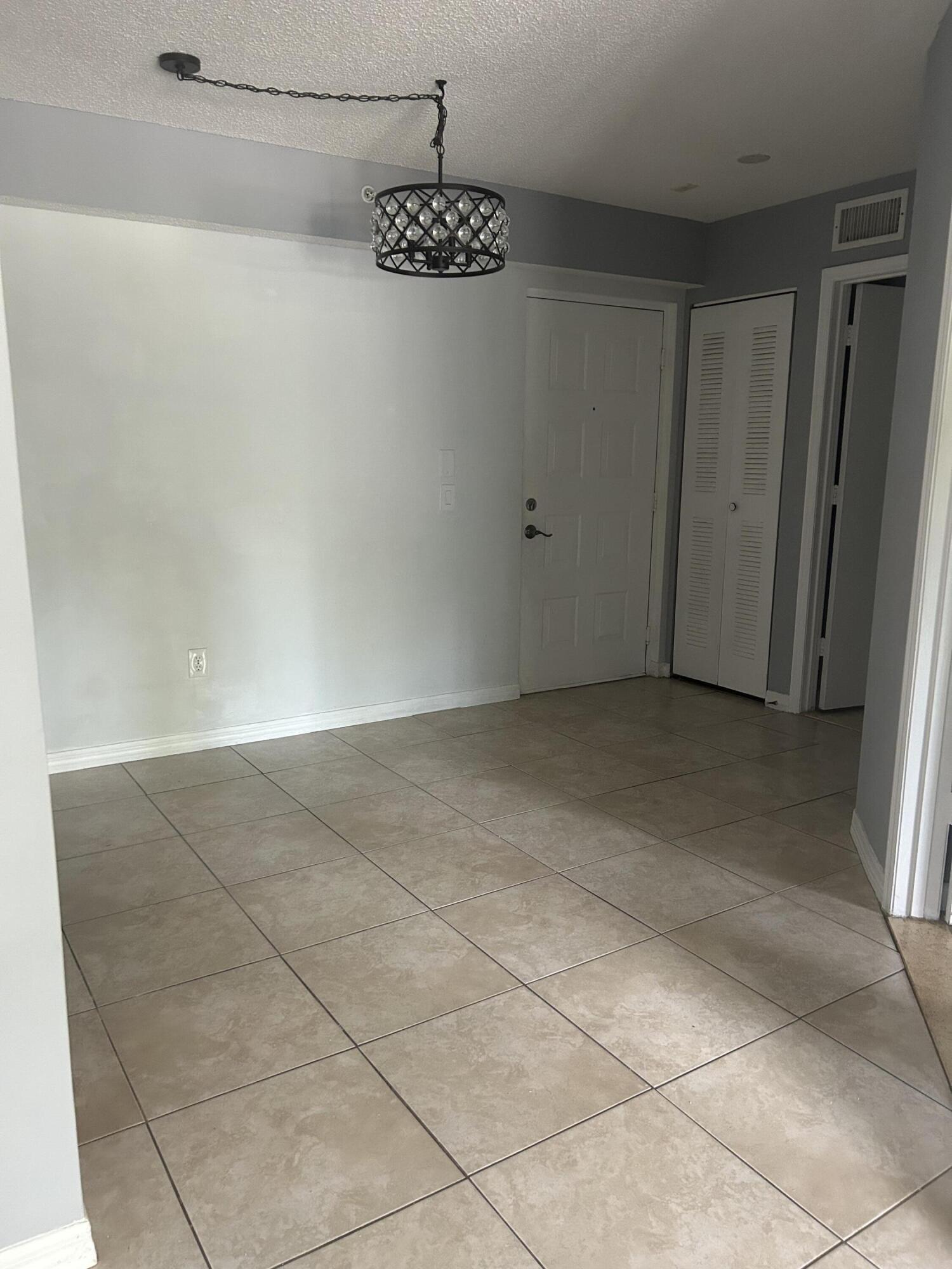 410 S Park 1-204