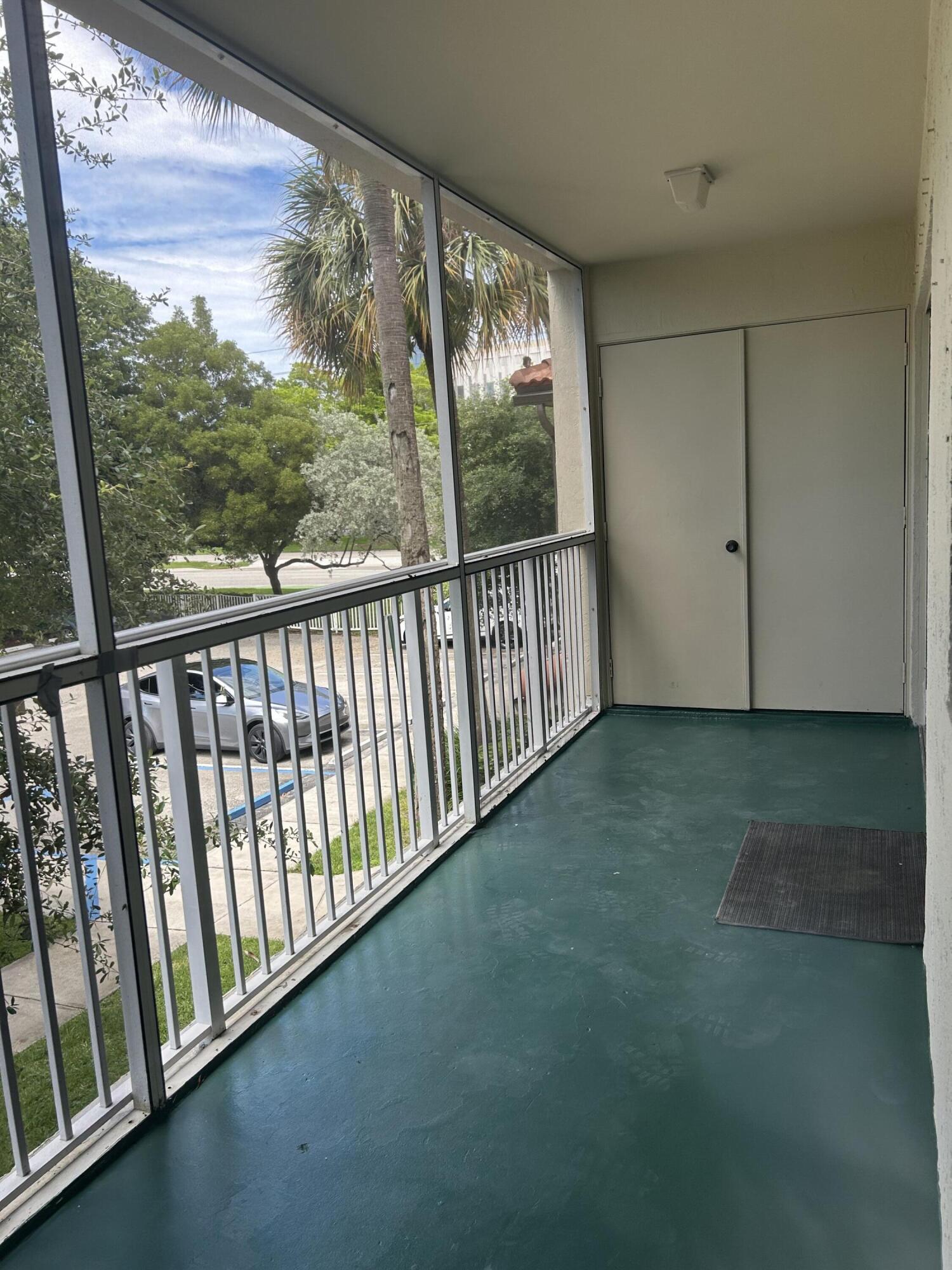 410 S Park 1-204