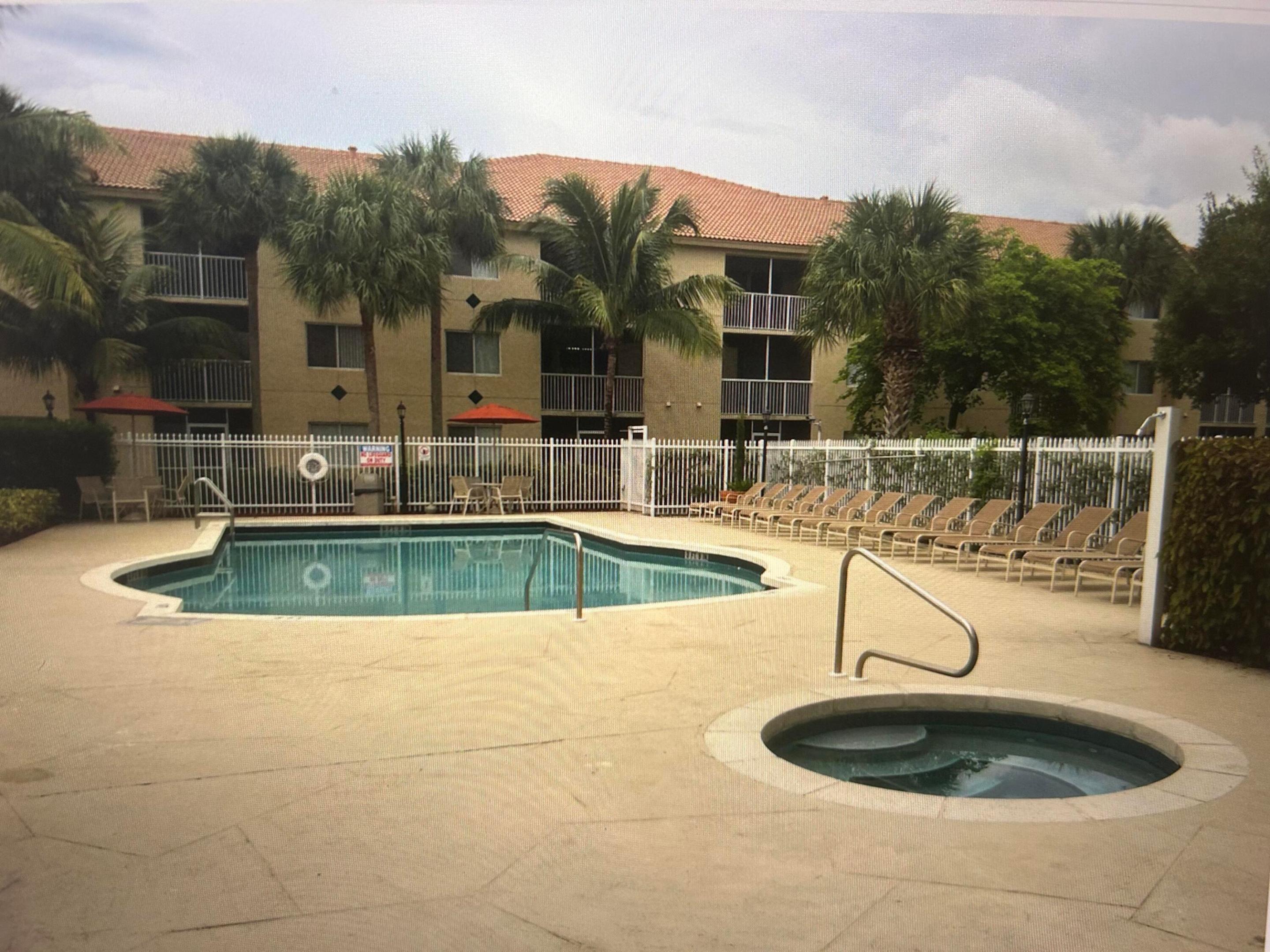 410 S Park 1-204