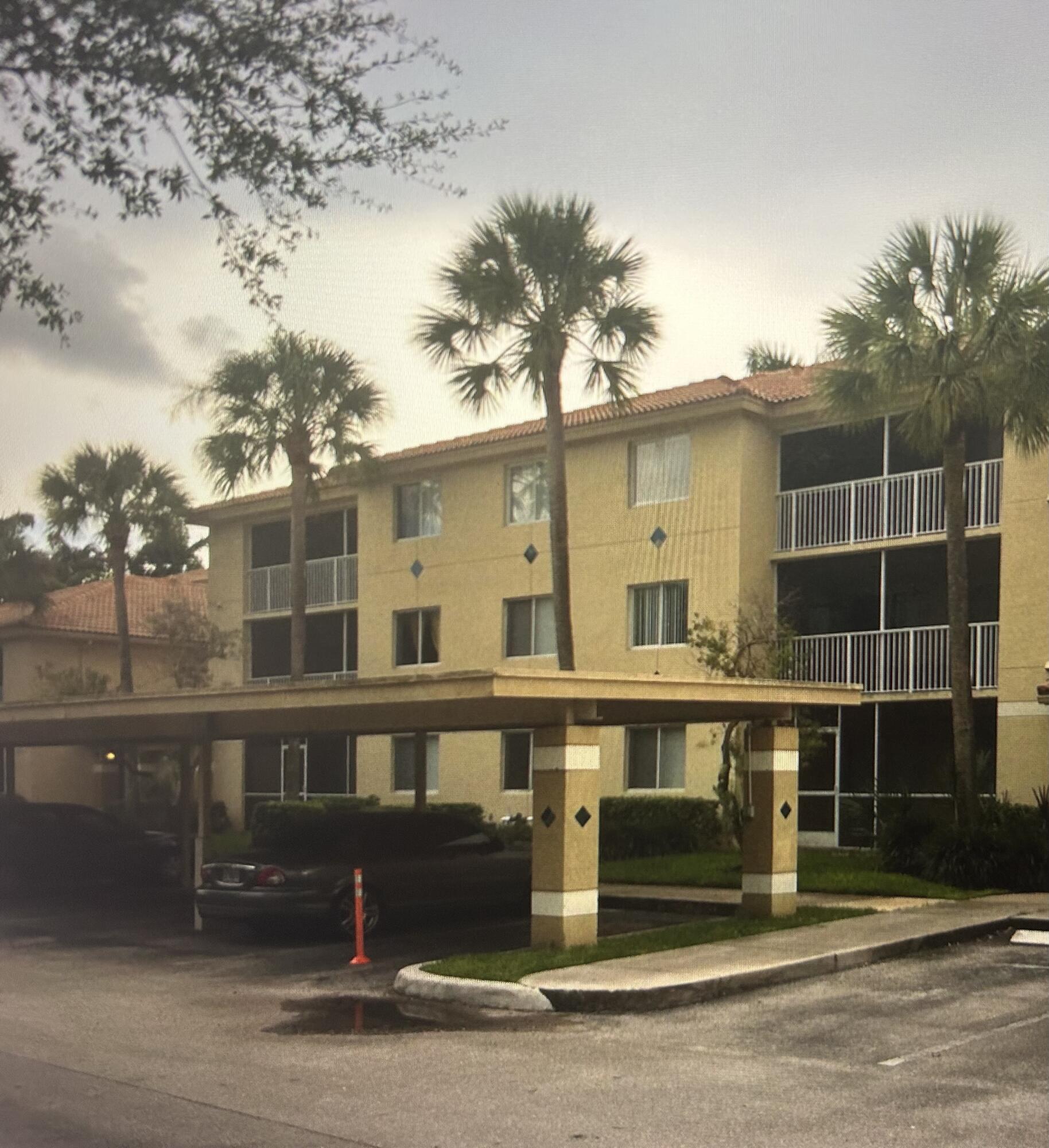 410 S Park 1-204