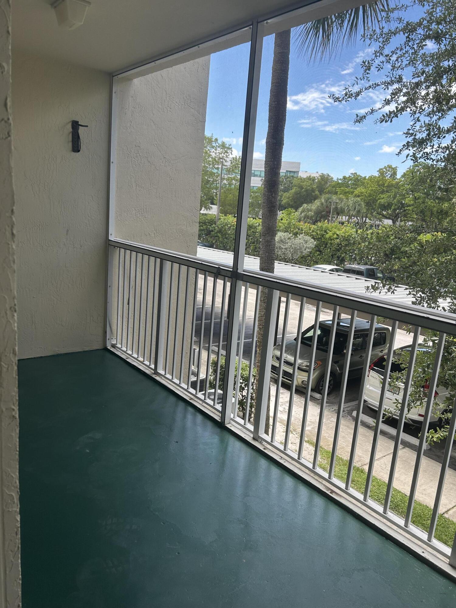 410 S Park 1-204