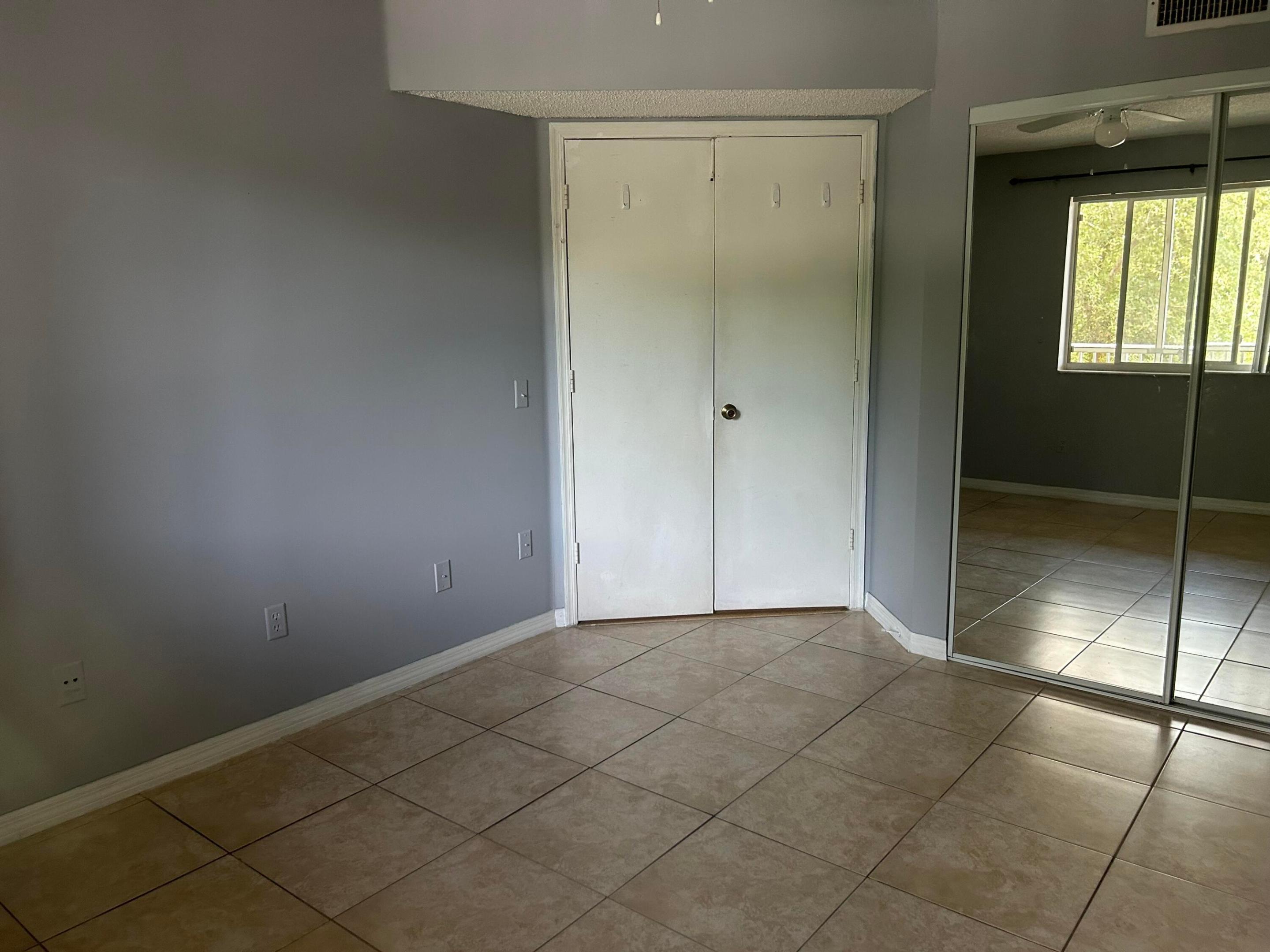 410 S Park 1-204
