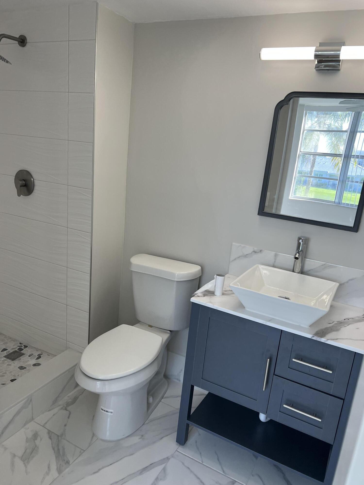 24 Abbey Lane 204