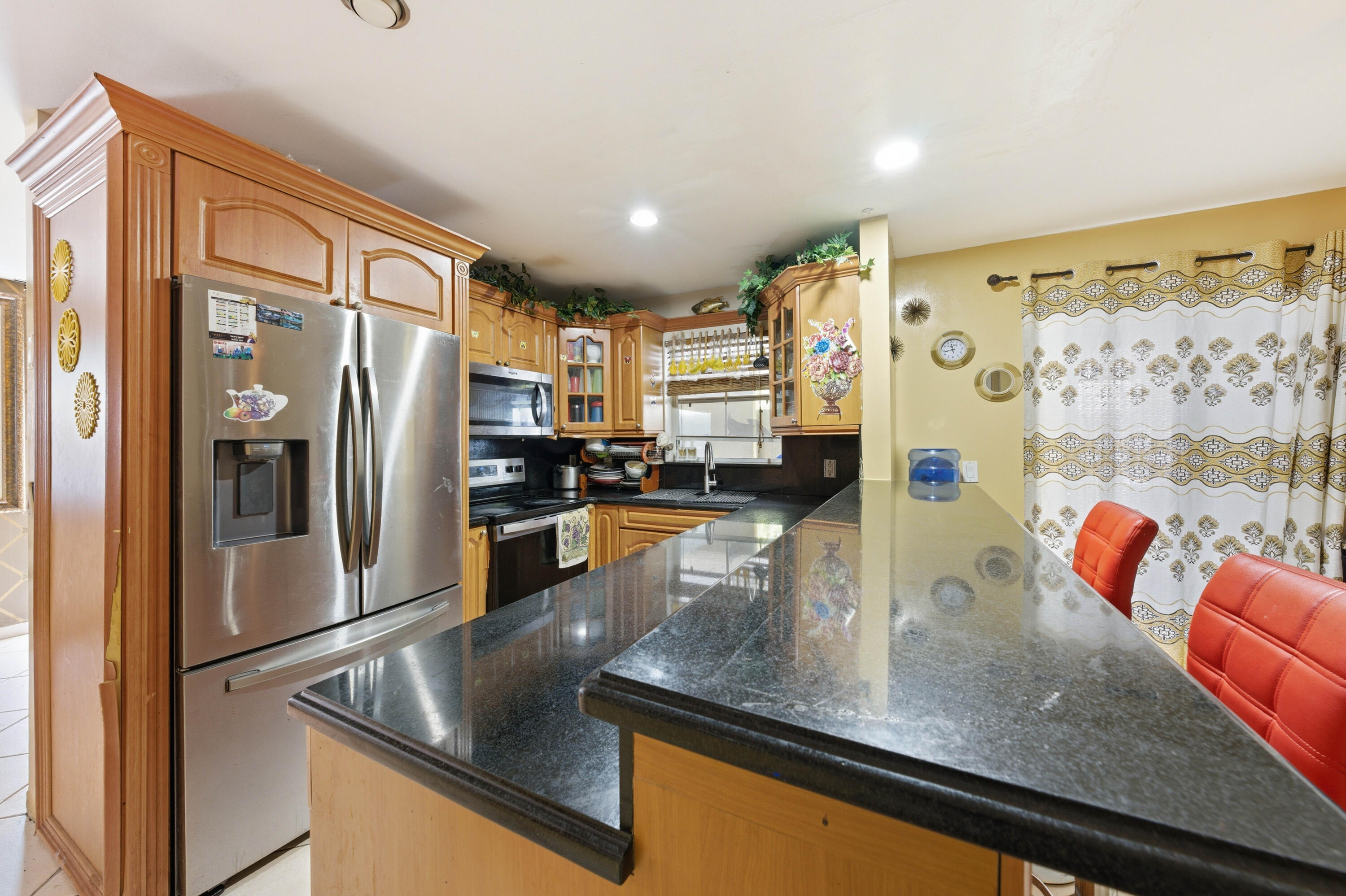 6582 Bayfront Drive