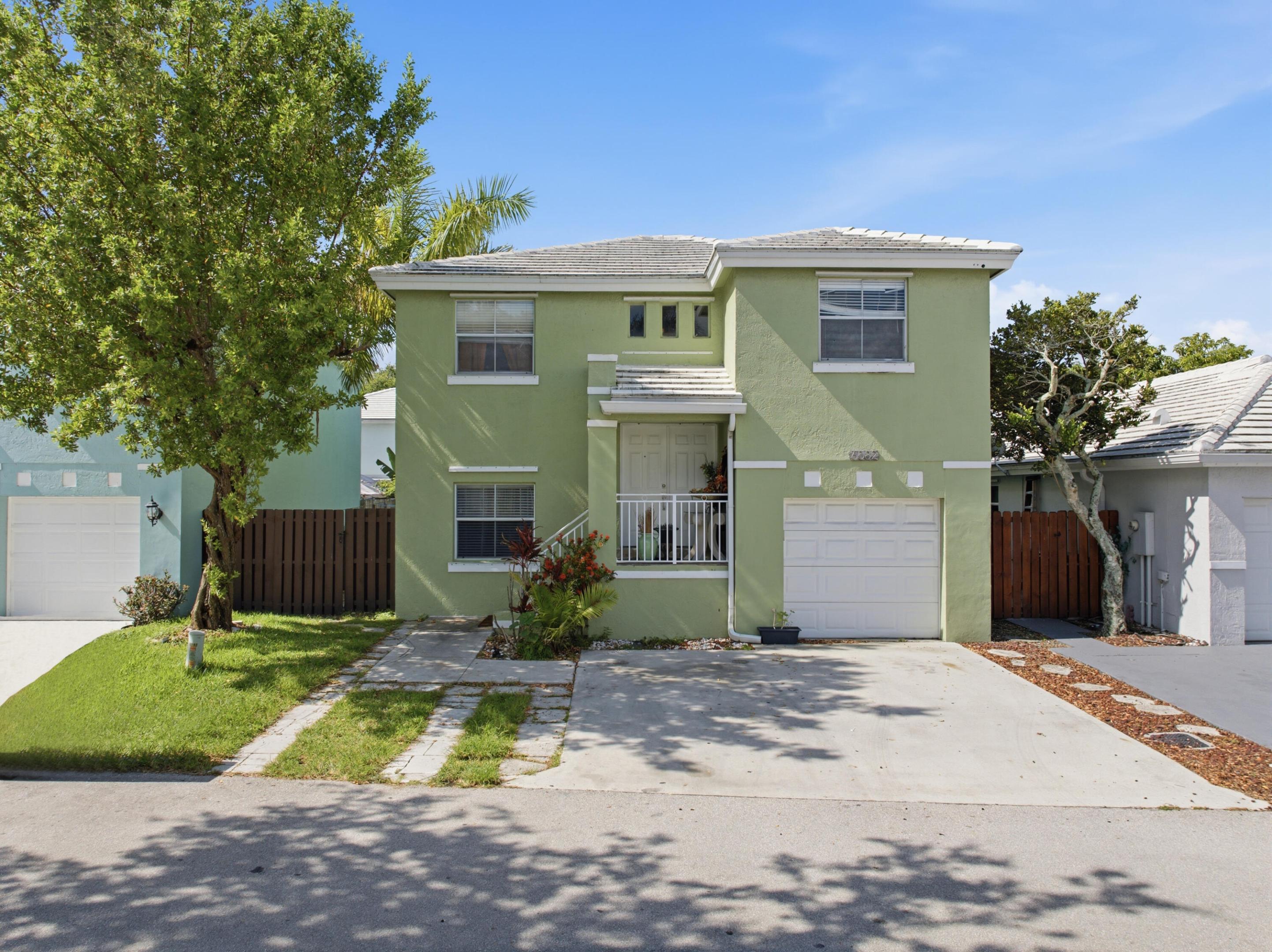 6582 Bayfront Drive