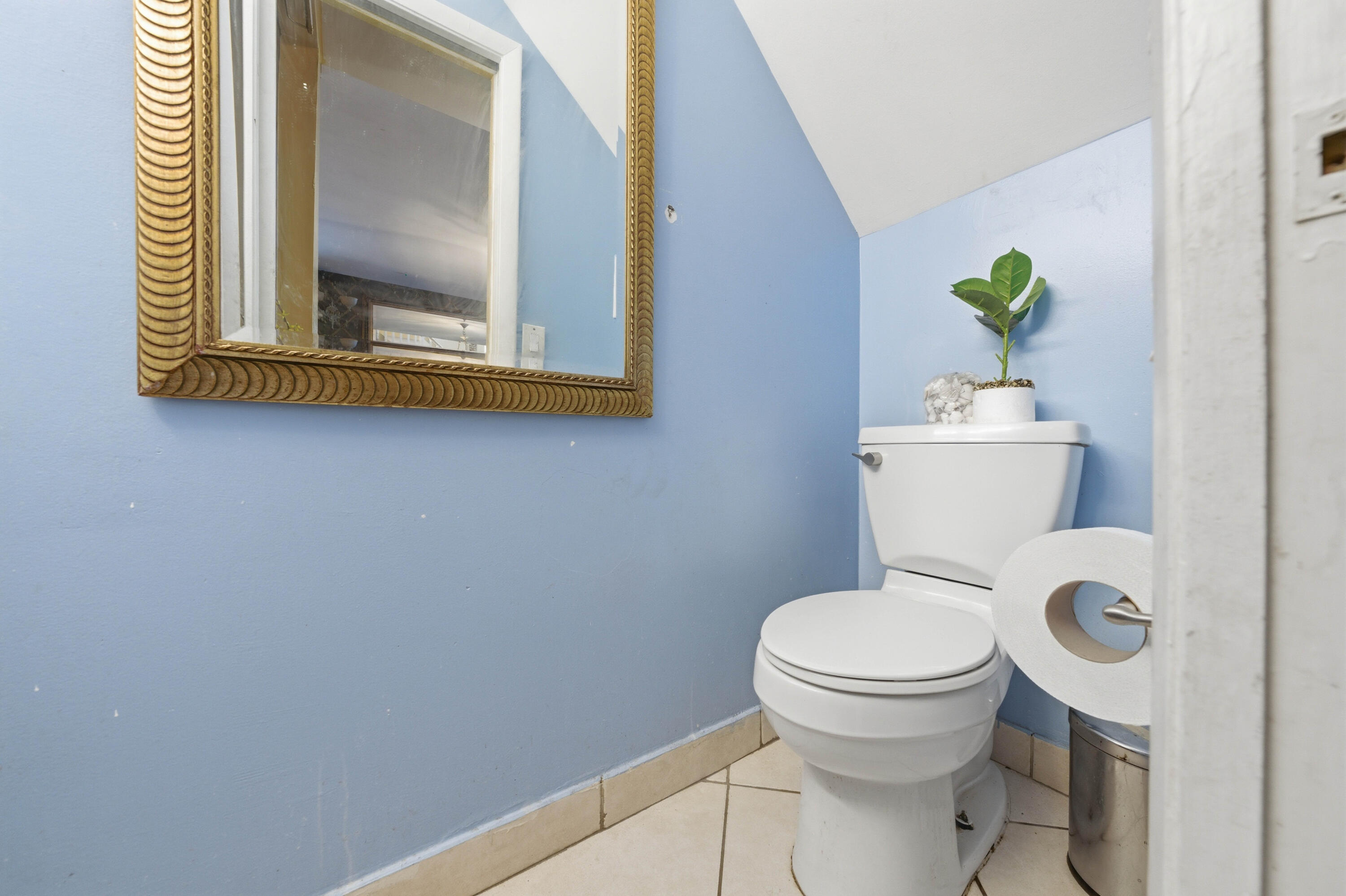 6582 Bayfront Drive