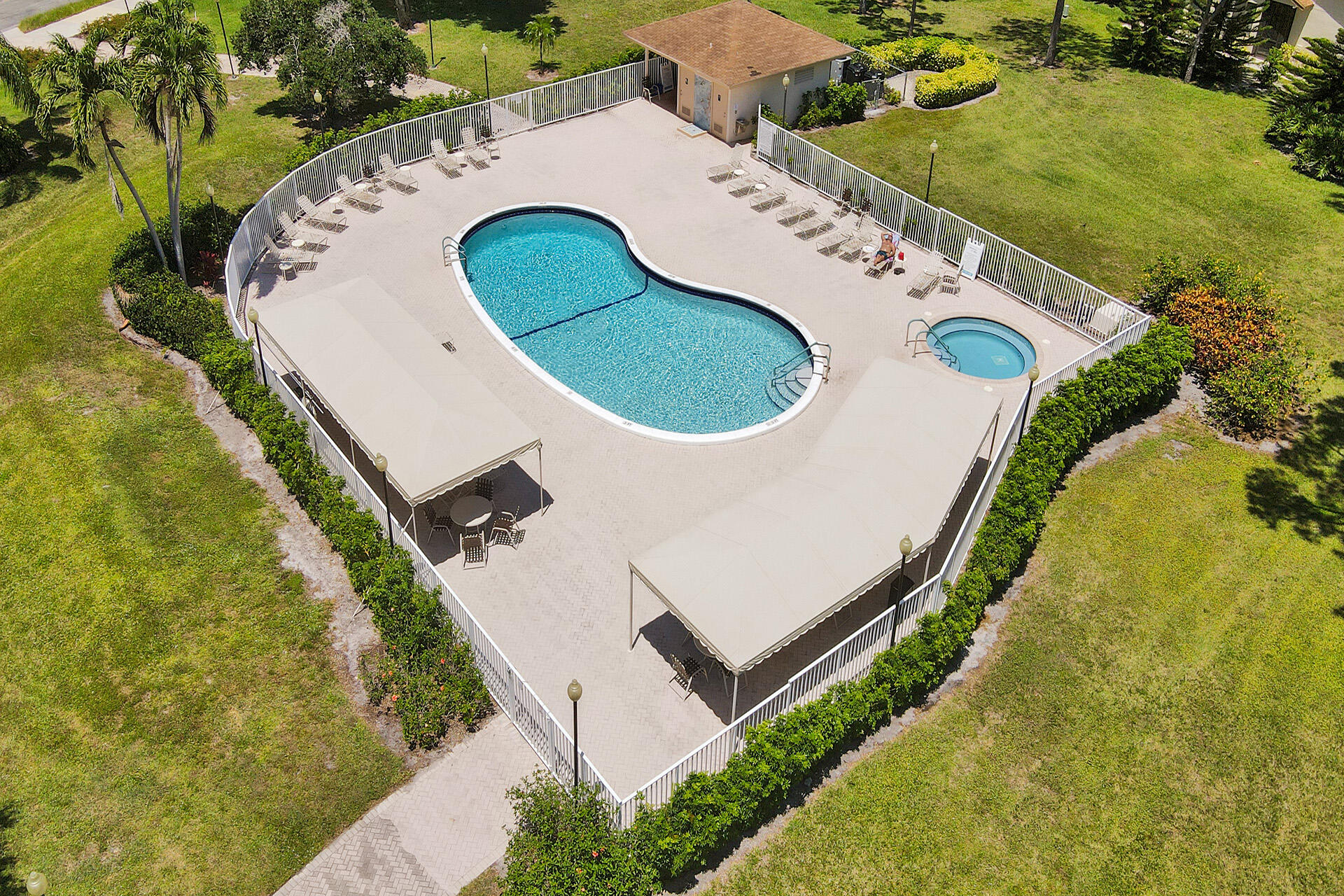 2915 NW 12th Street D