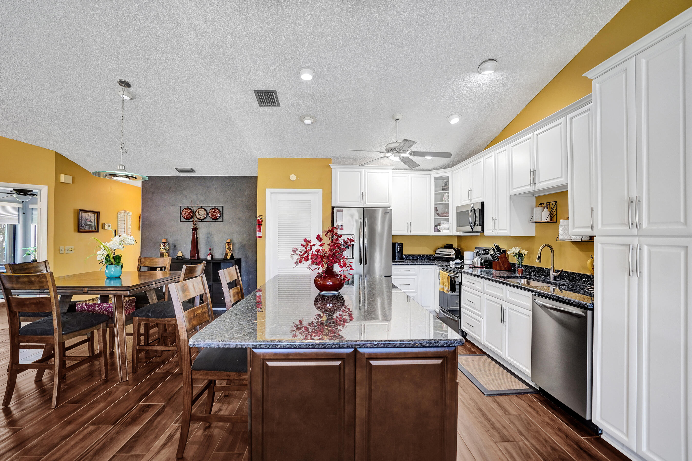 2915 NW 12th Street D