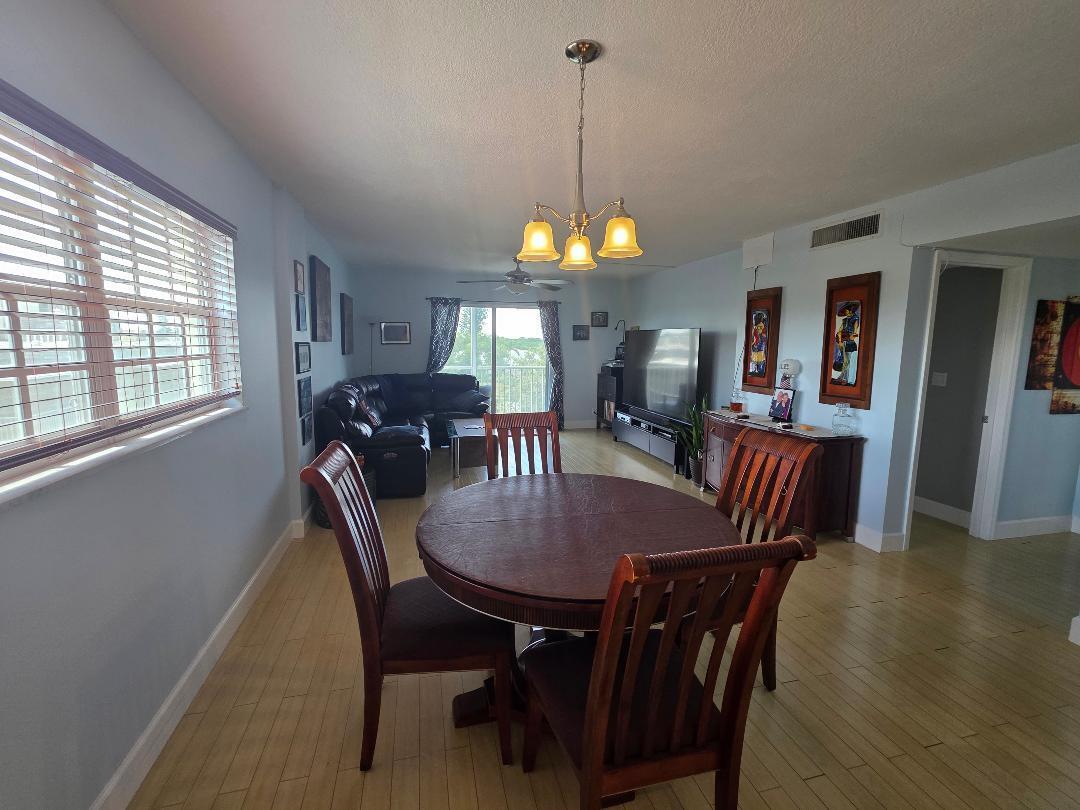 9101 W Sample Road W 501