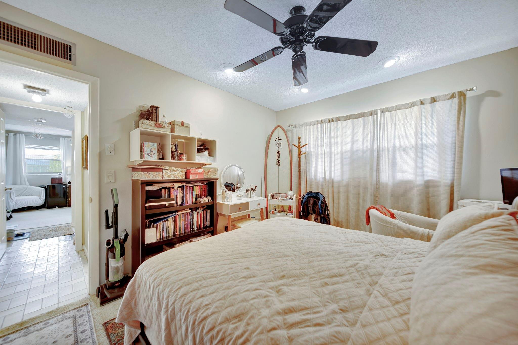 3100 Holiday Springs Boulevard 305