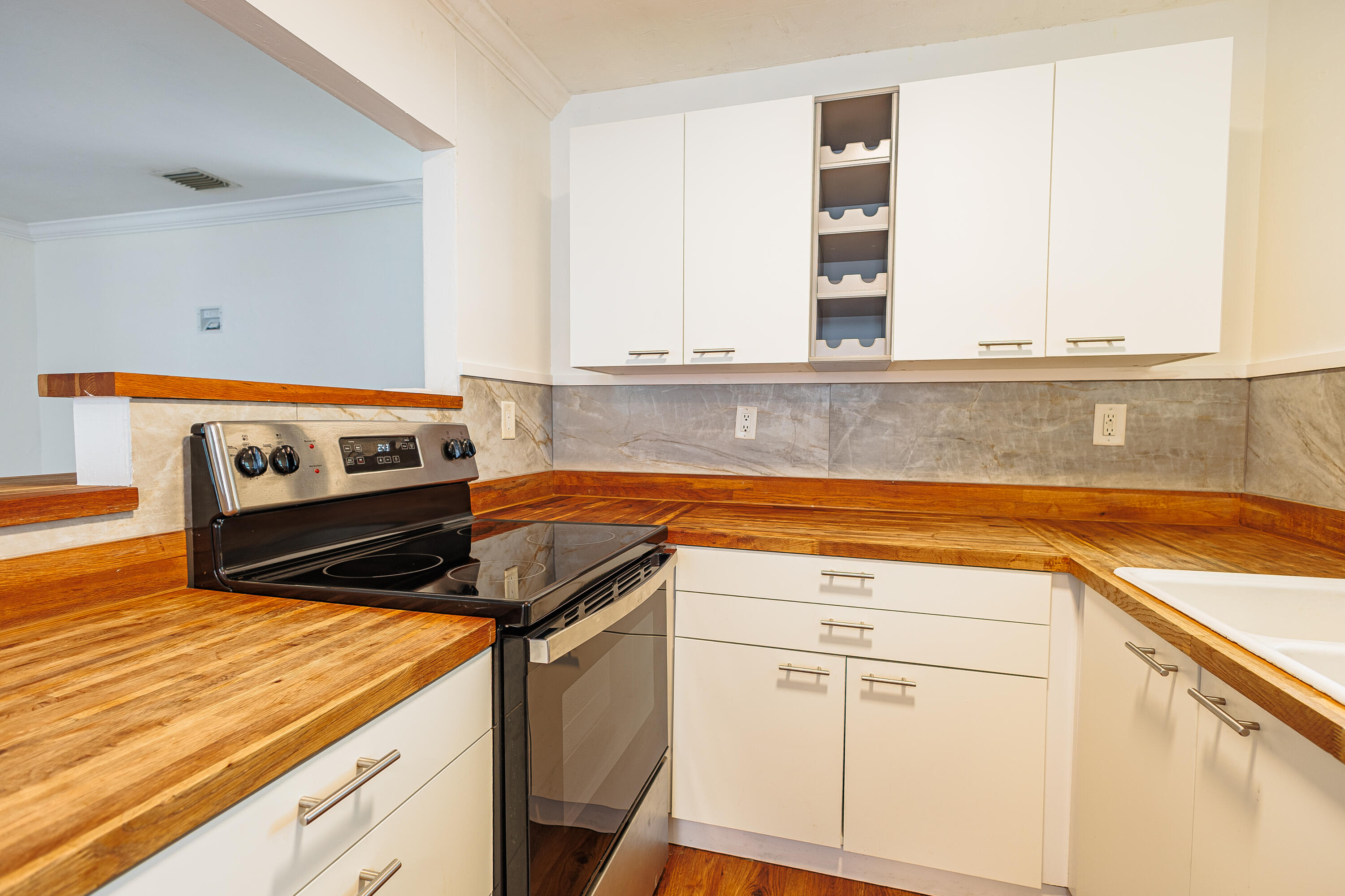 520 NE 58th Street B