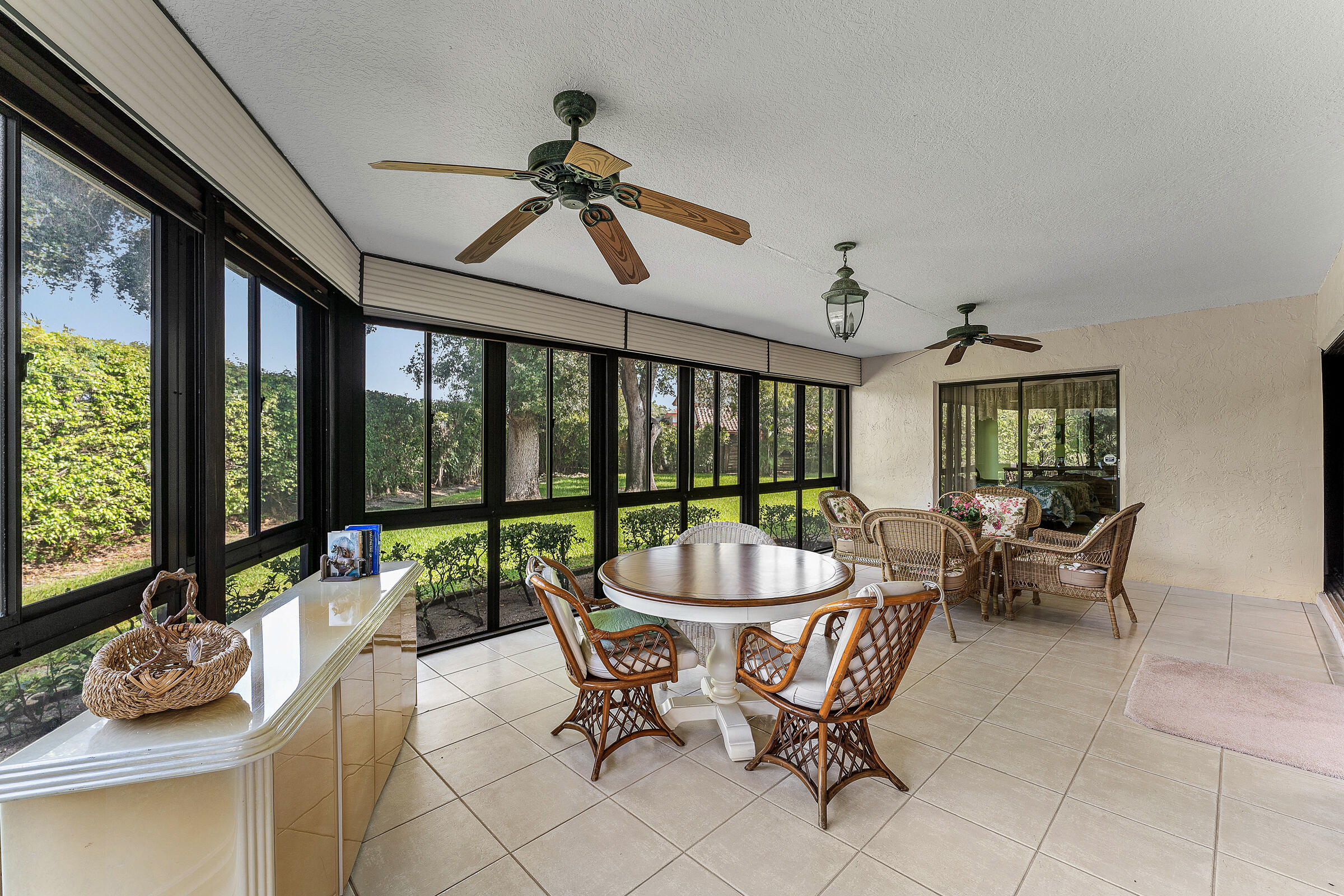 7852 Cloverfield Circle