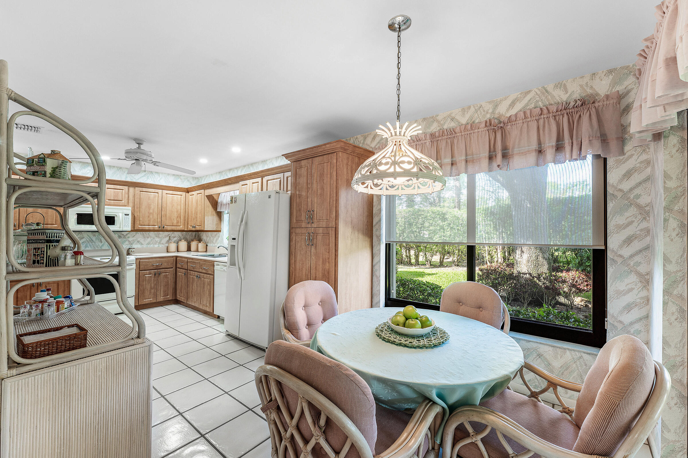 7852 Cloverfield Circle