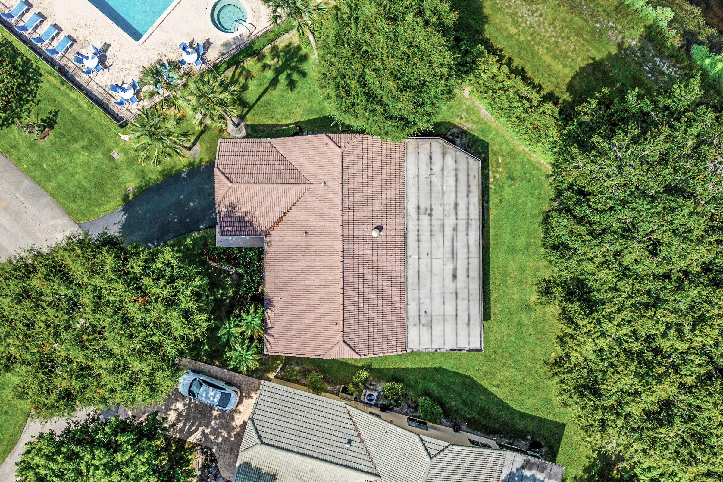 7852 Cloverfield Circle