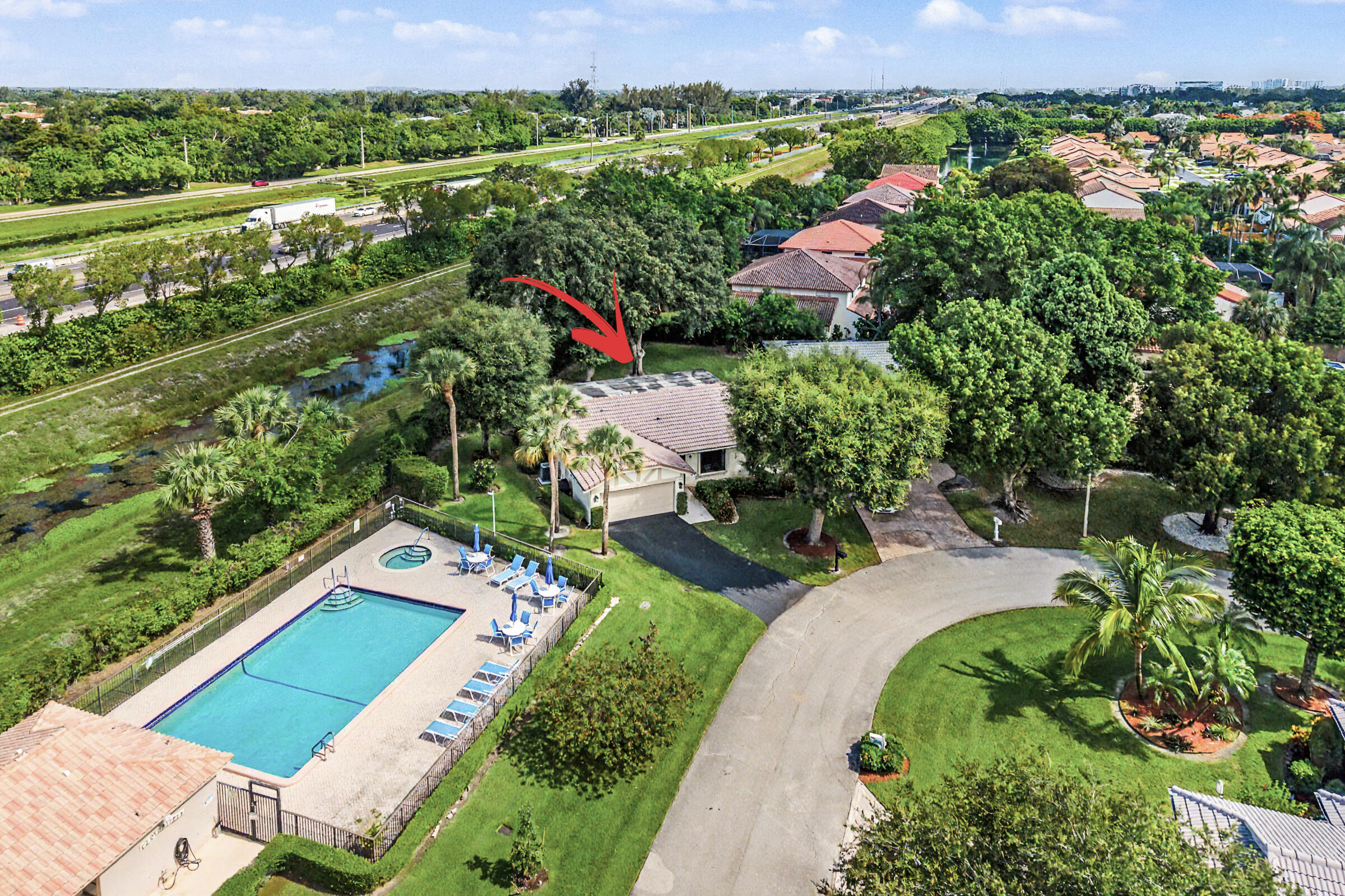 7852 Cloverfield Circle